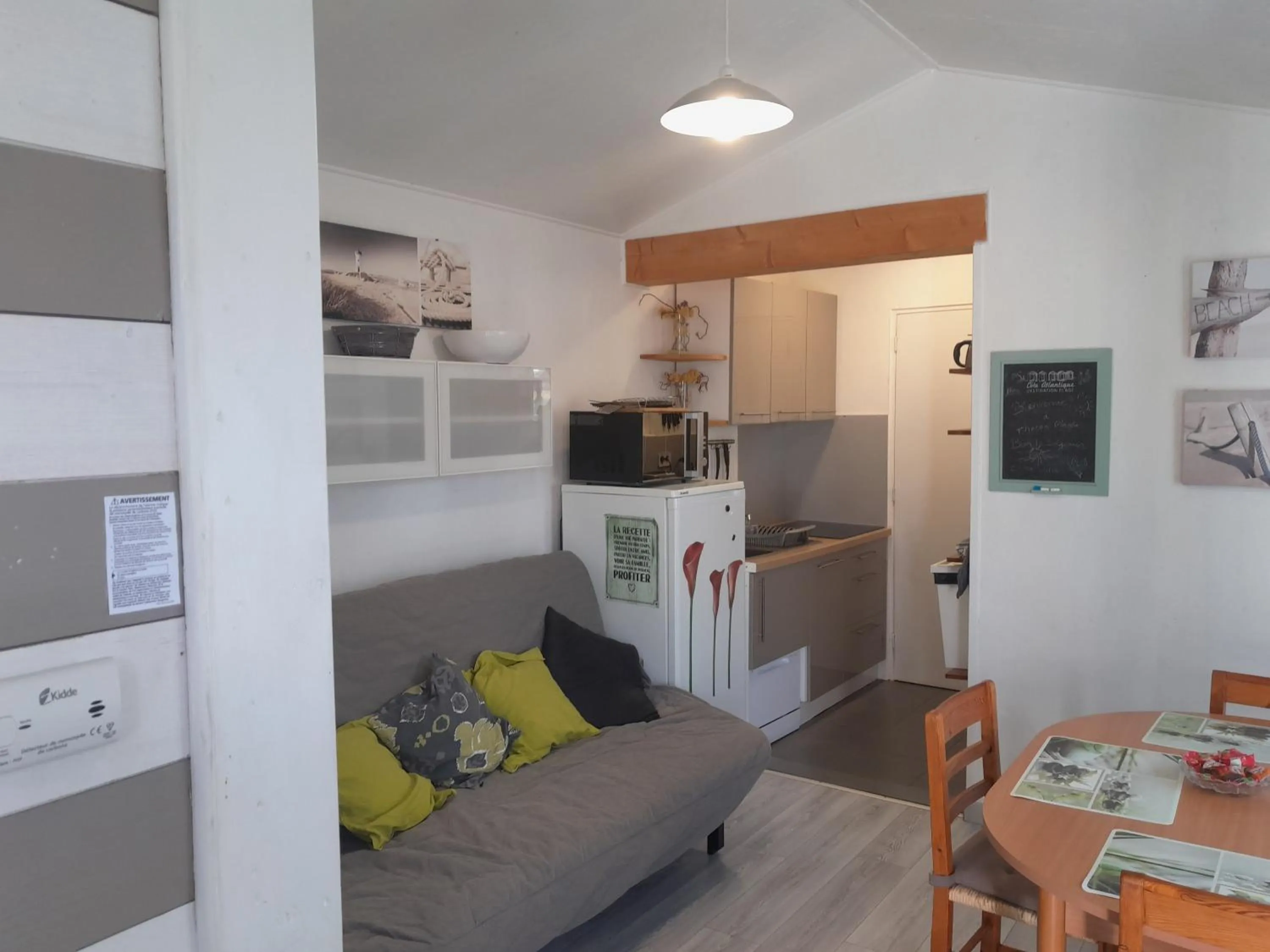 Living room in beau t2 tharon