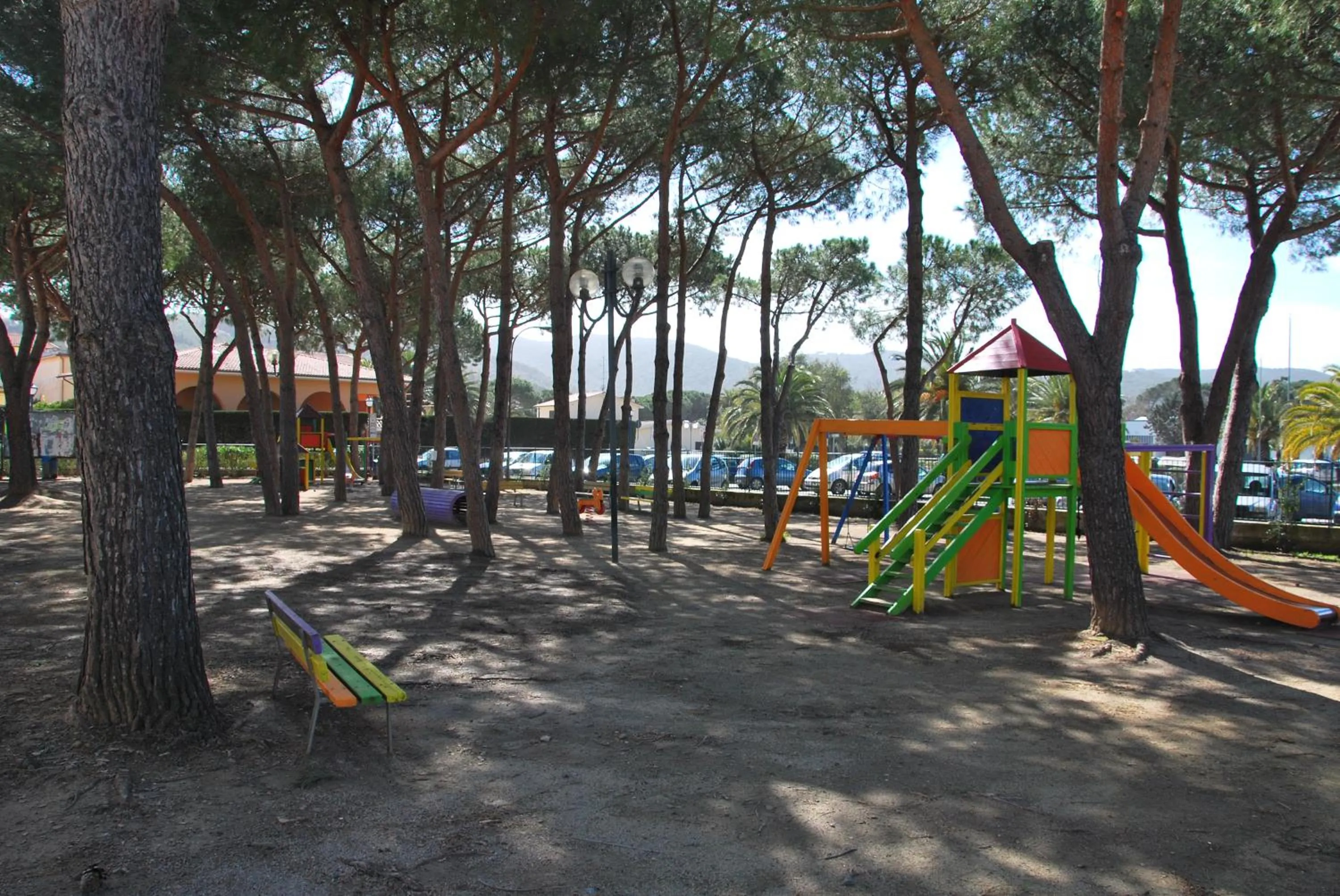 Children play ground in Appartamenti Olivo - 100 mt dal mare con aria condizionata