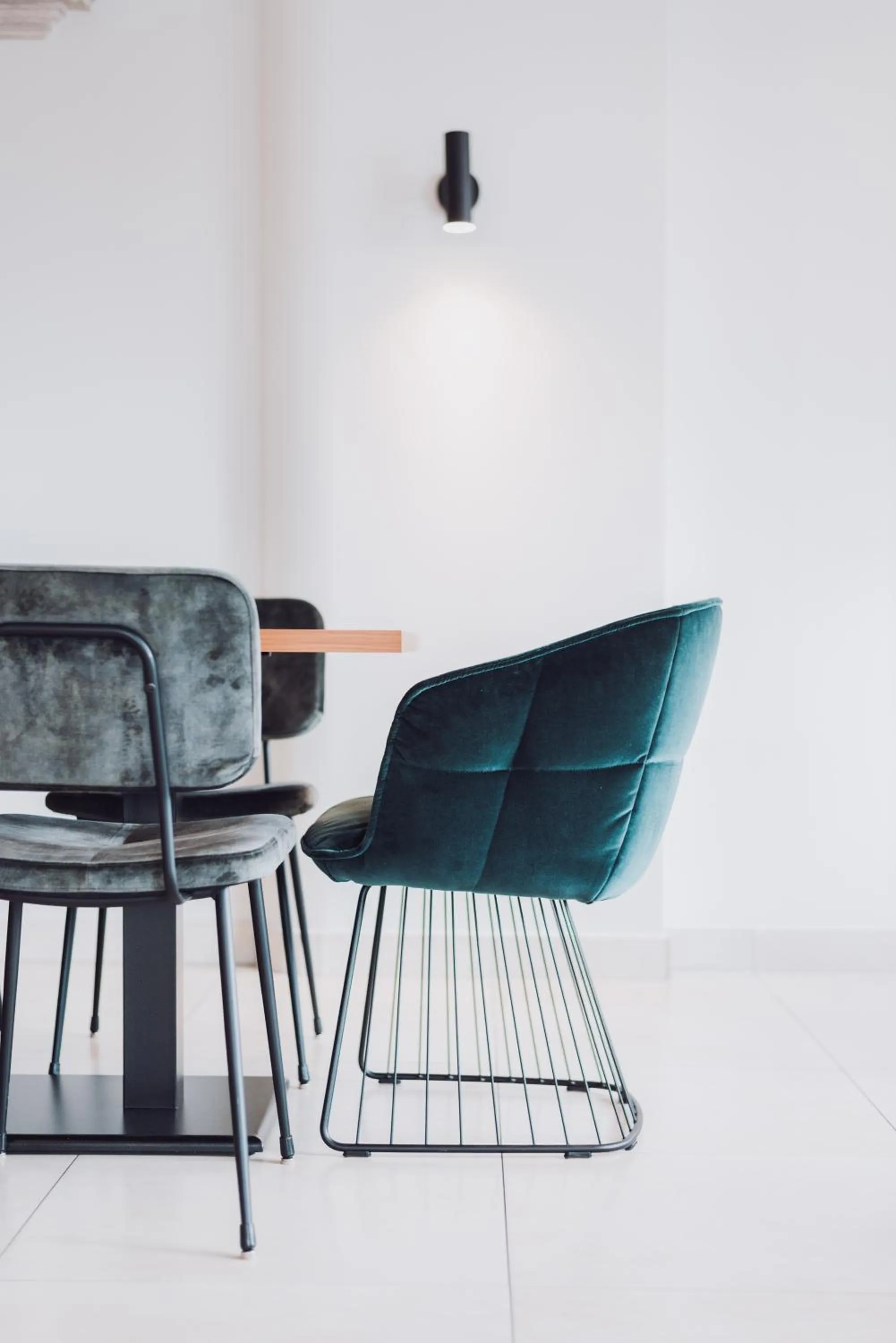 Communal lounge/ TV room in Ambienthotel Tassilo