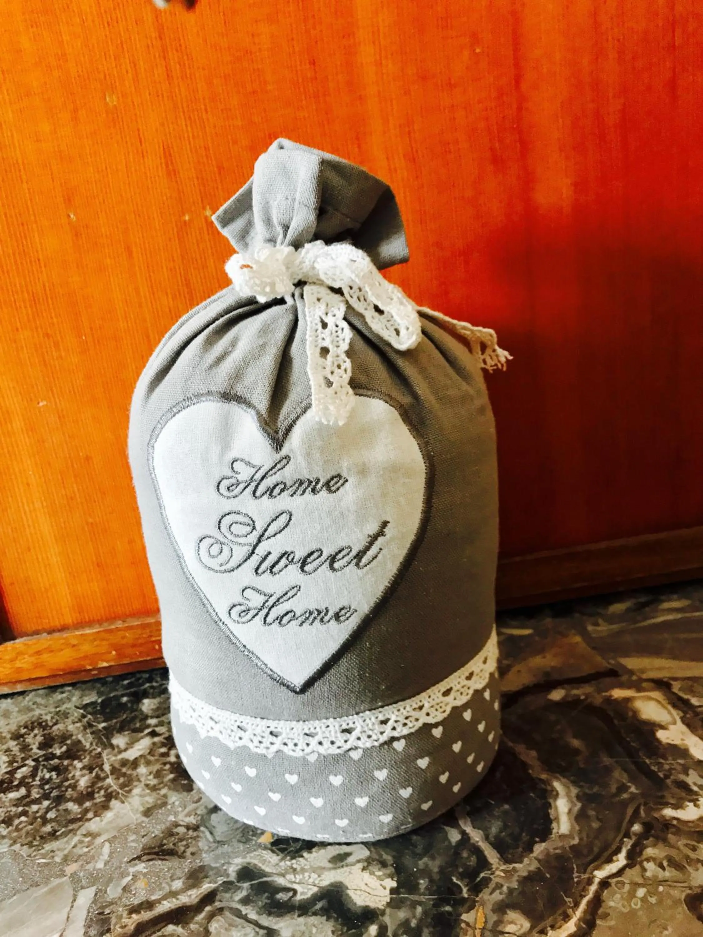 Decorative detail in B&B Lo Scrigno