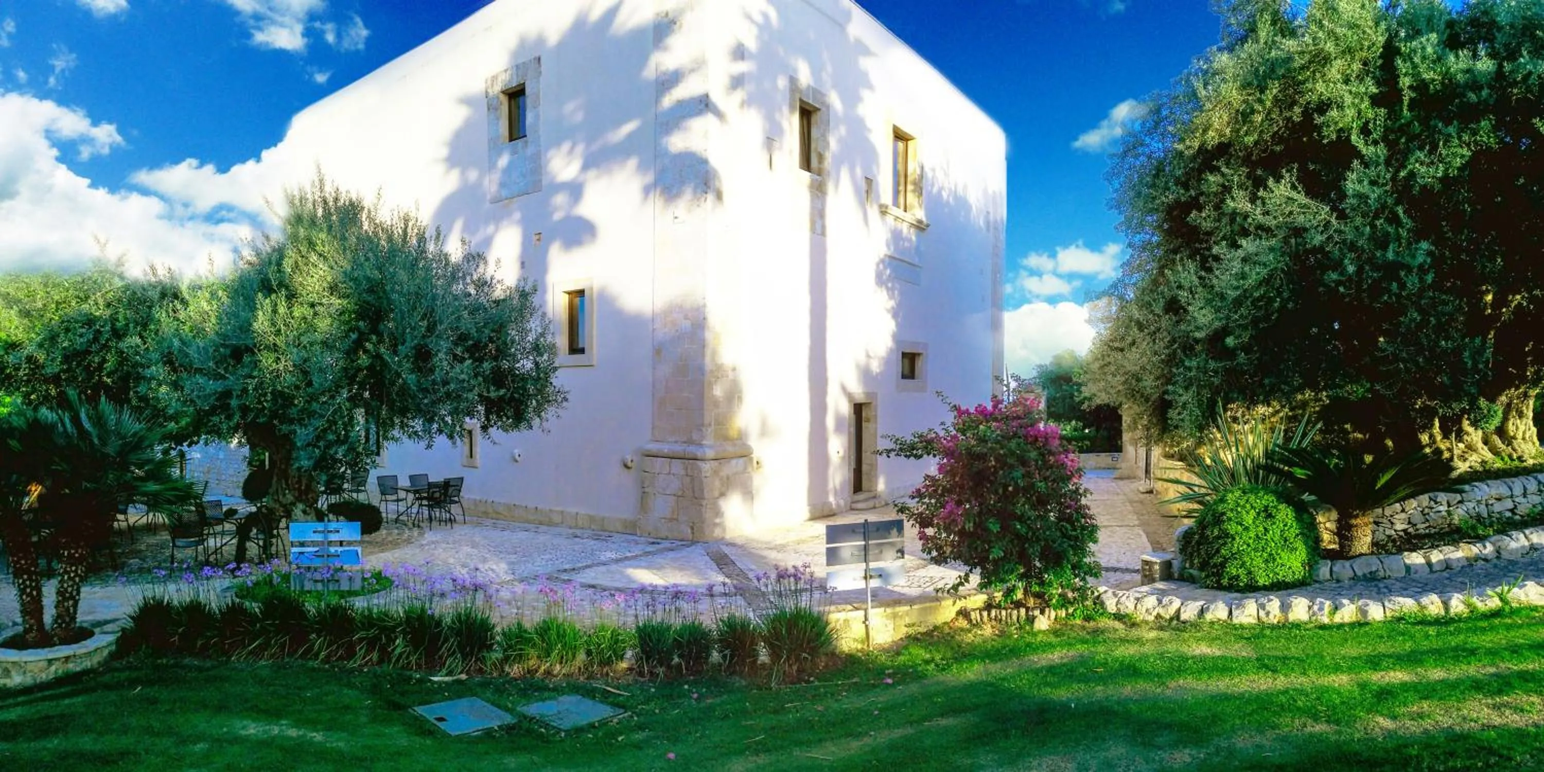 Property building in Relais Torre Marabino