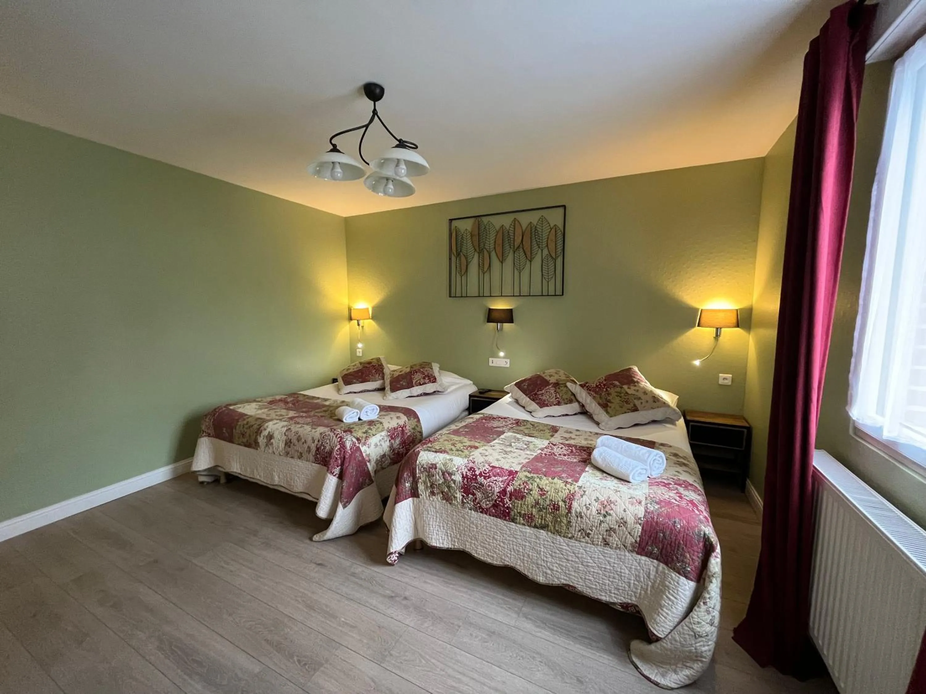 Bed in Hôtel & Appartements Le Florence