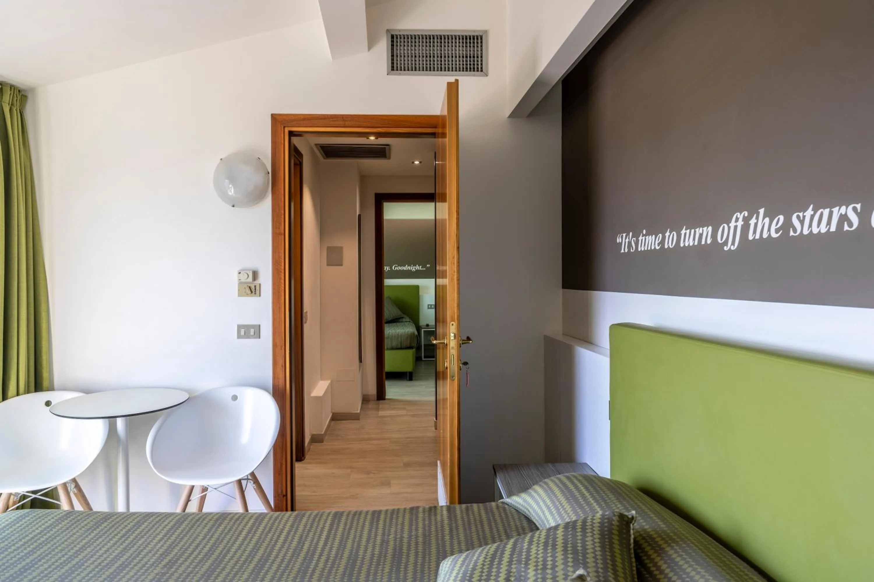 Photo of the whole room in Hotel Ideal