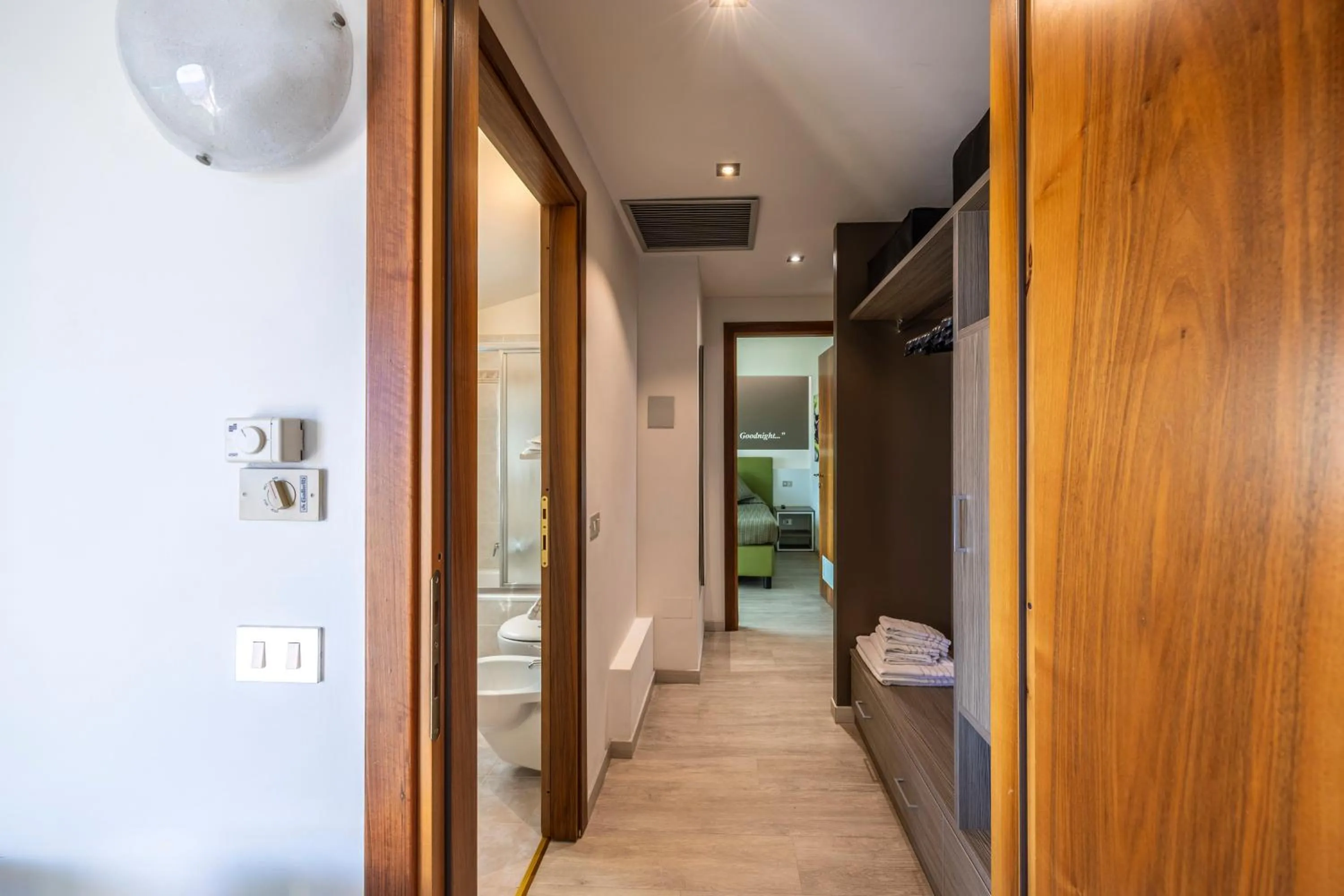 Photo of the whole room in Hotel Ideal