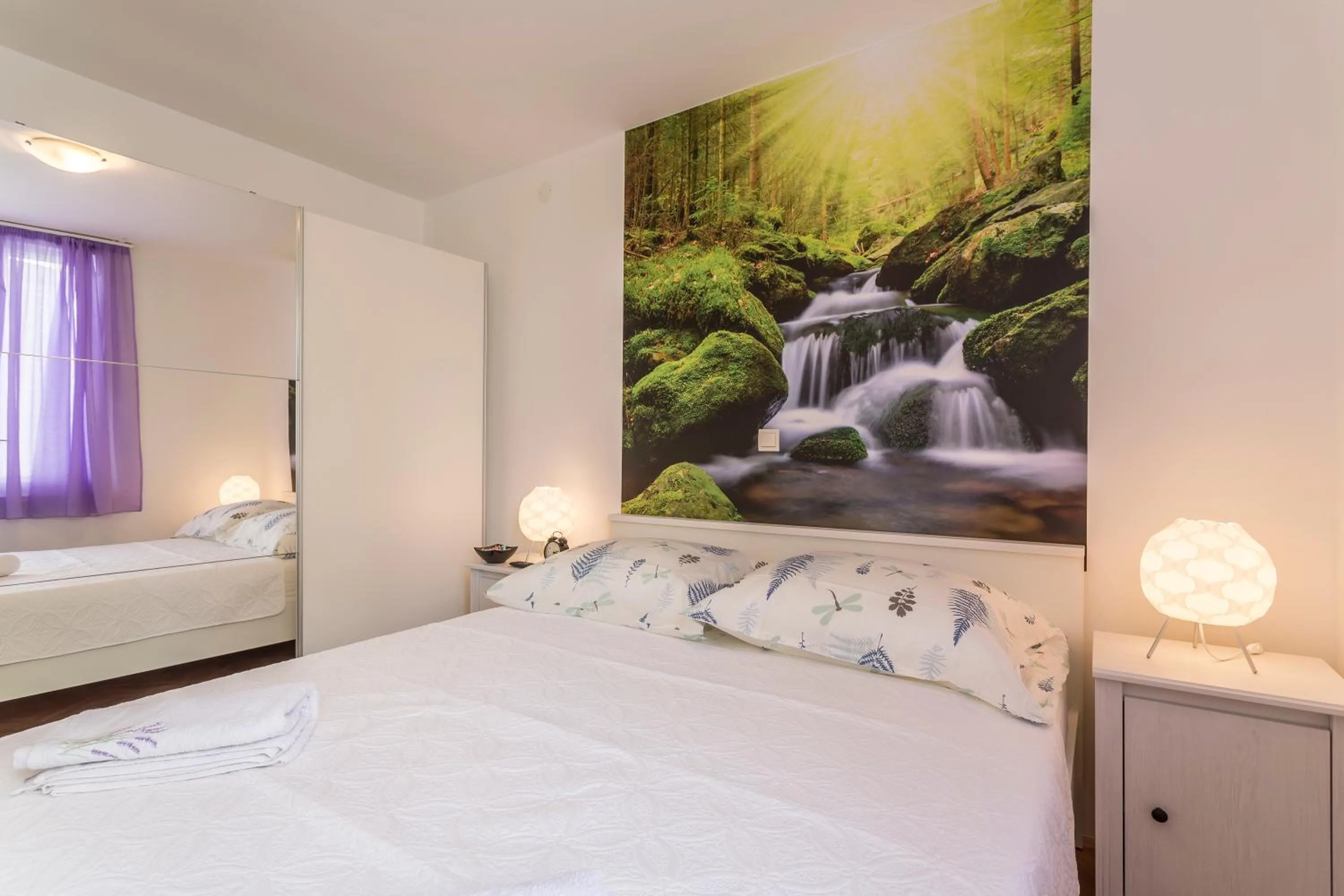 Bed in Apartment Petro Oldtown