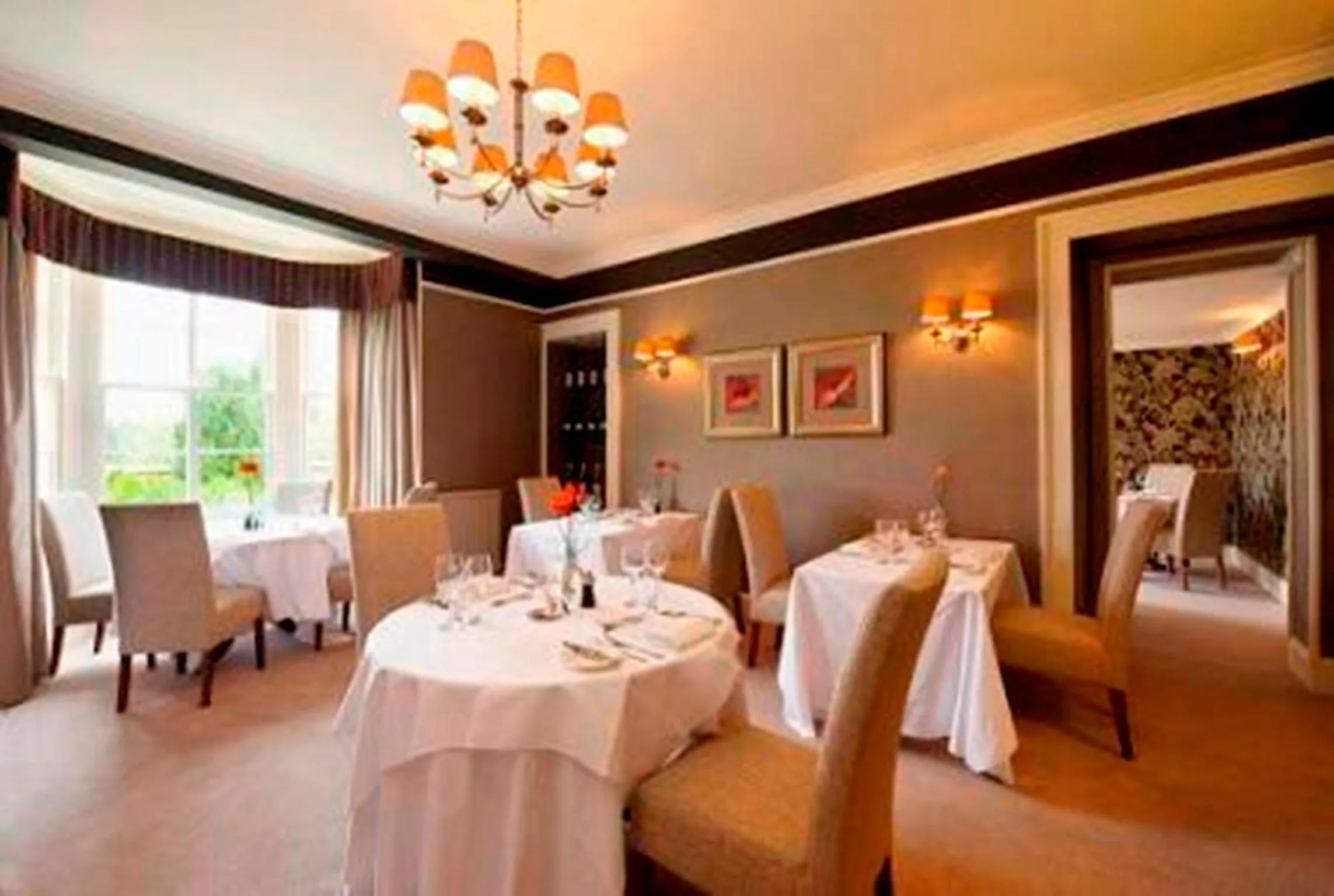 Restaurant/places to eat in Loch Ness Country House Hotel