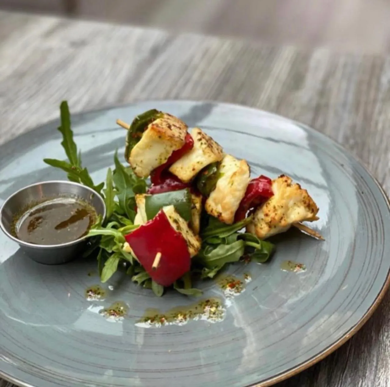 Food and drinks in The Avenue Hotel Ltd