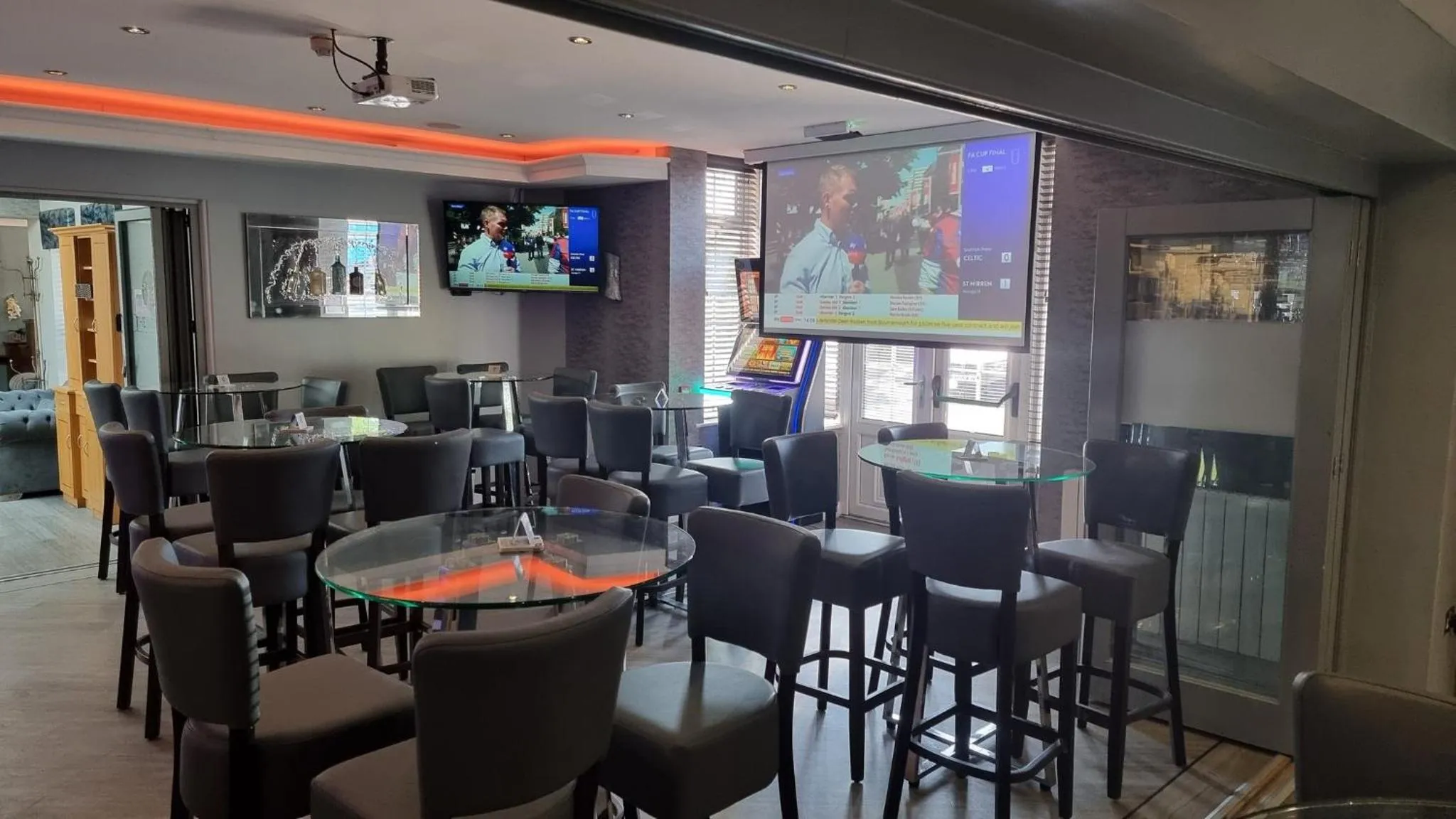 Seating area in The Avenue Hotel Ltd