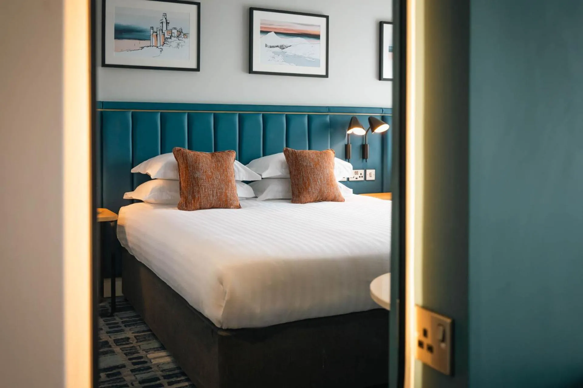 Bed in Waterford Viking Hotel