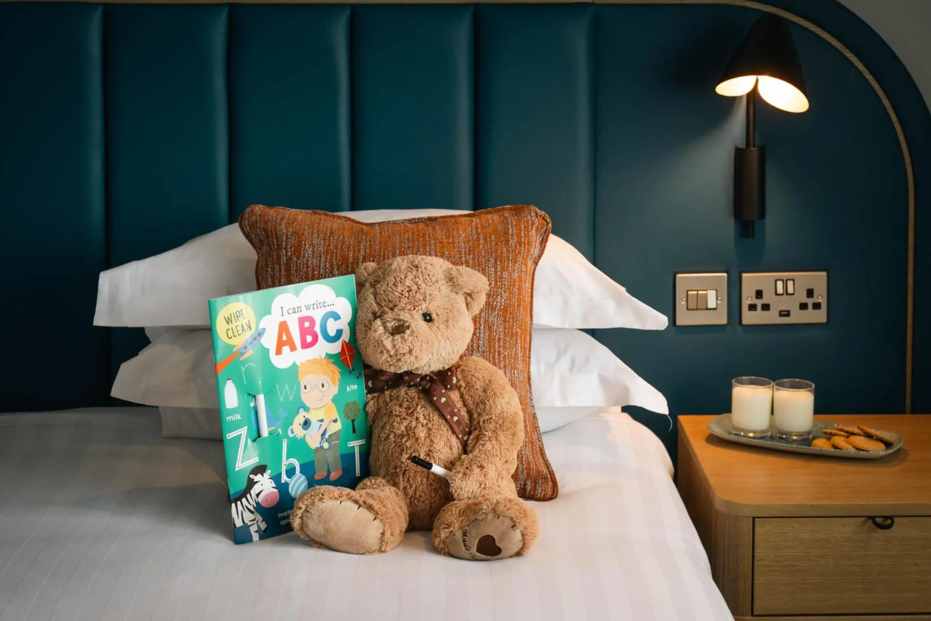 Bed in Waterford Viking Hotel