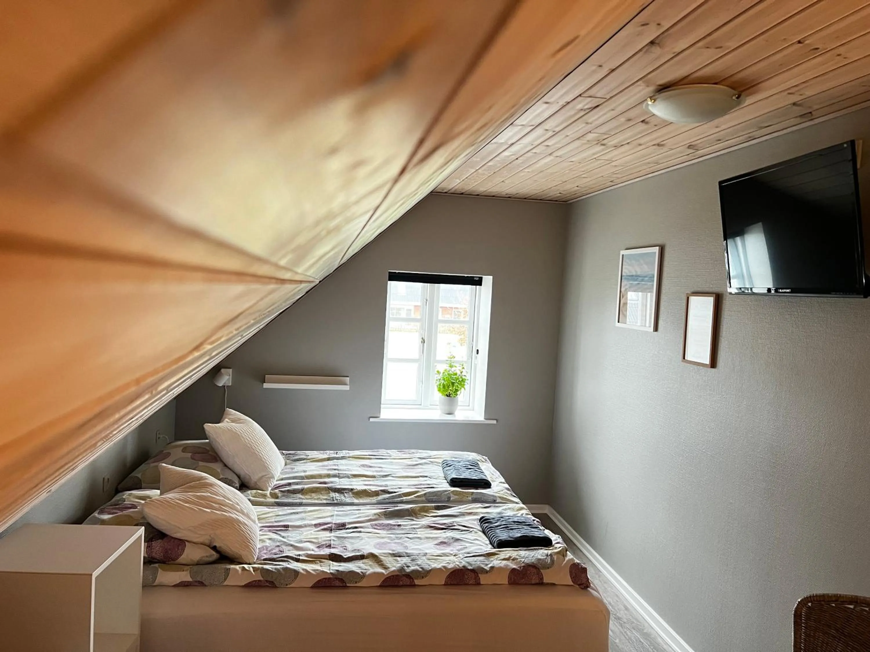 View (from property/room), Bed in Jerup Bed & Breakfast