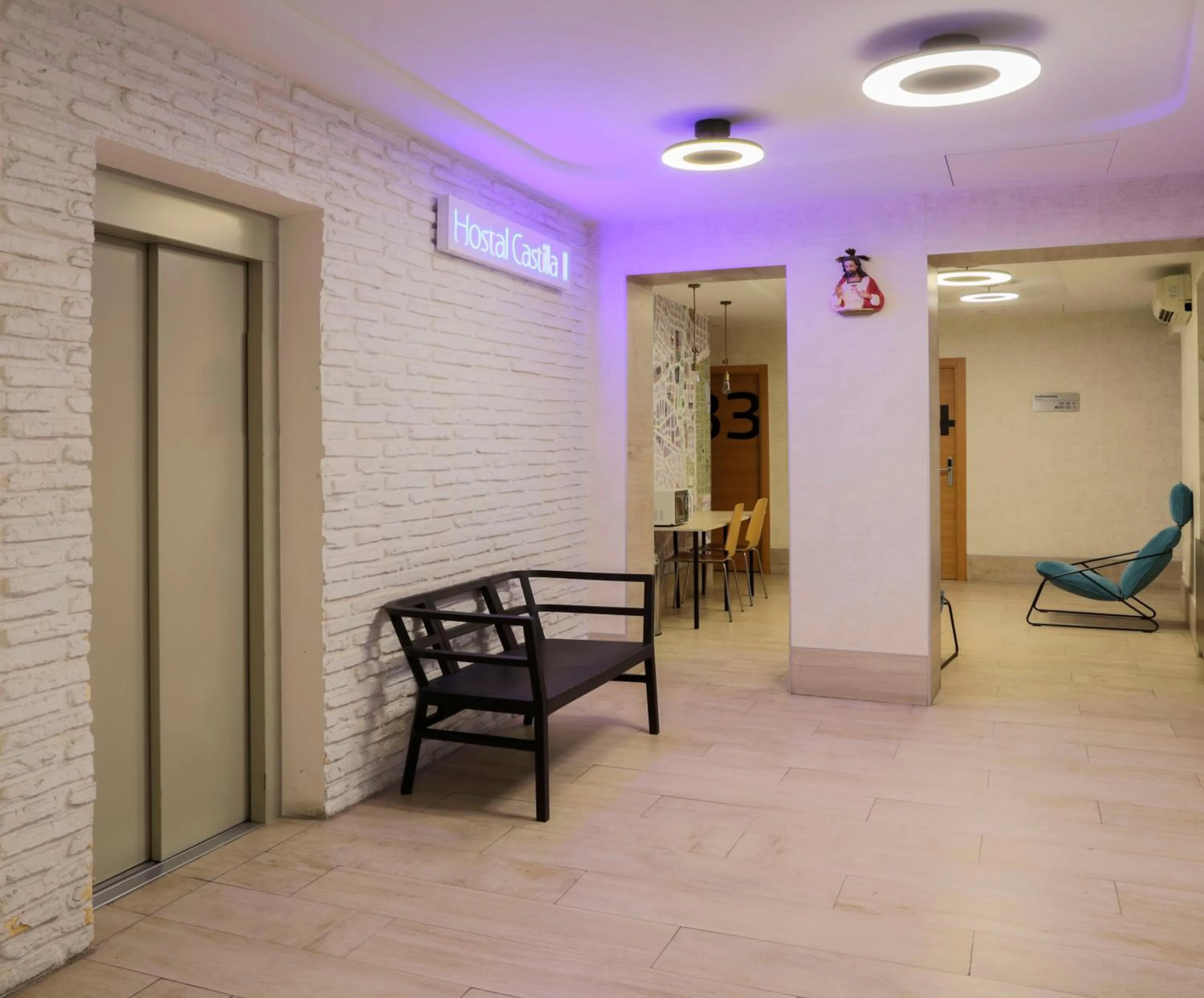 Living room in Hostal Castilla II Puerta del Sol