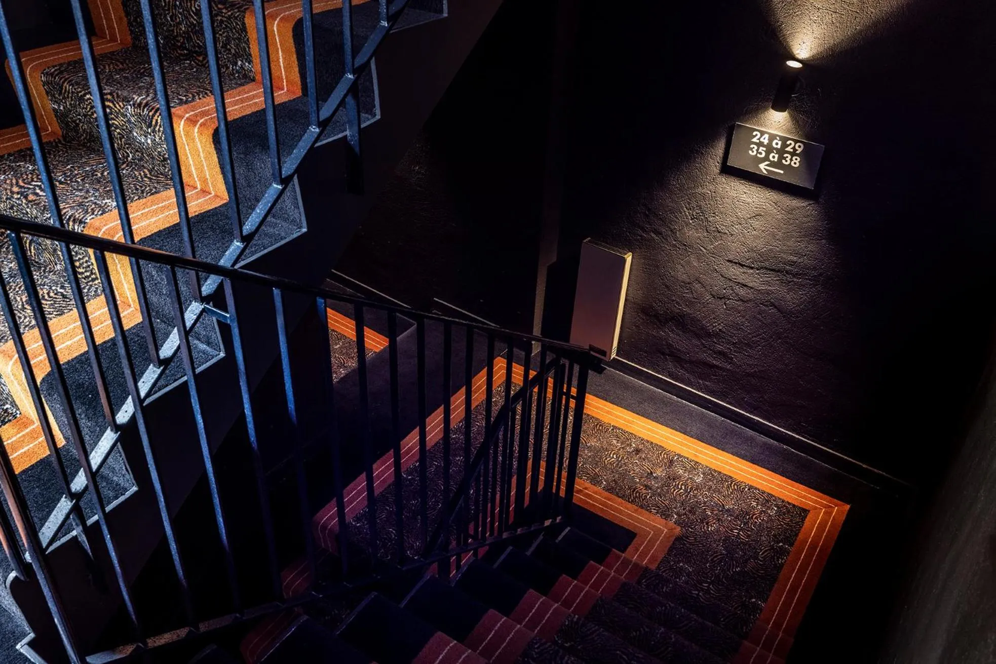 Property building in LHotel - face au château - boutique hôtel et séminaires