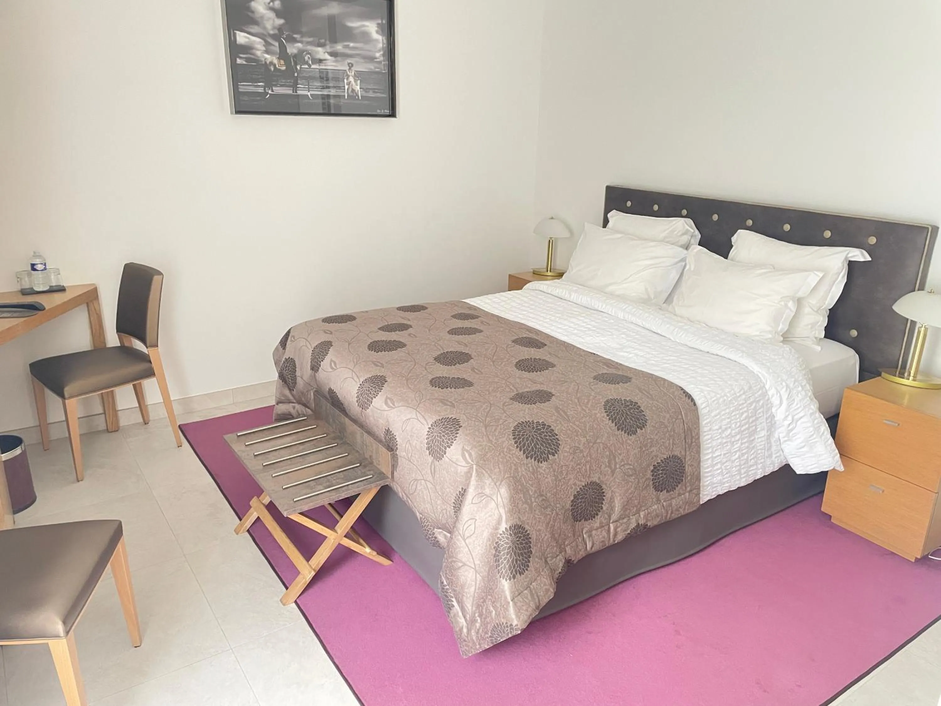 Bed in Hôtel Victor Hugo