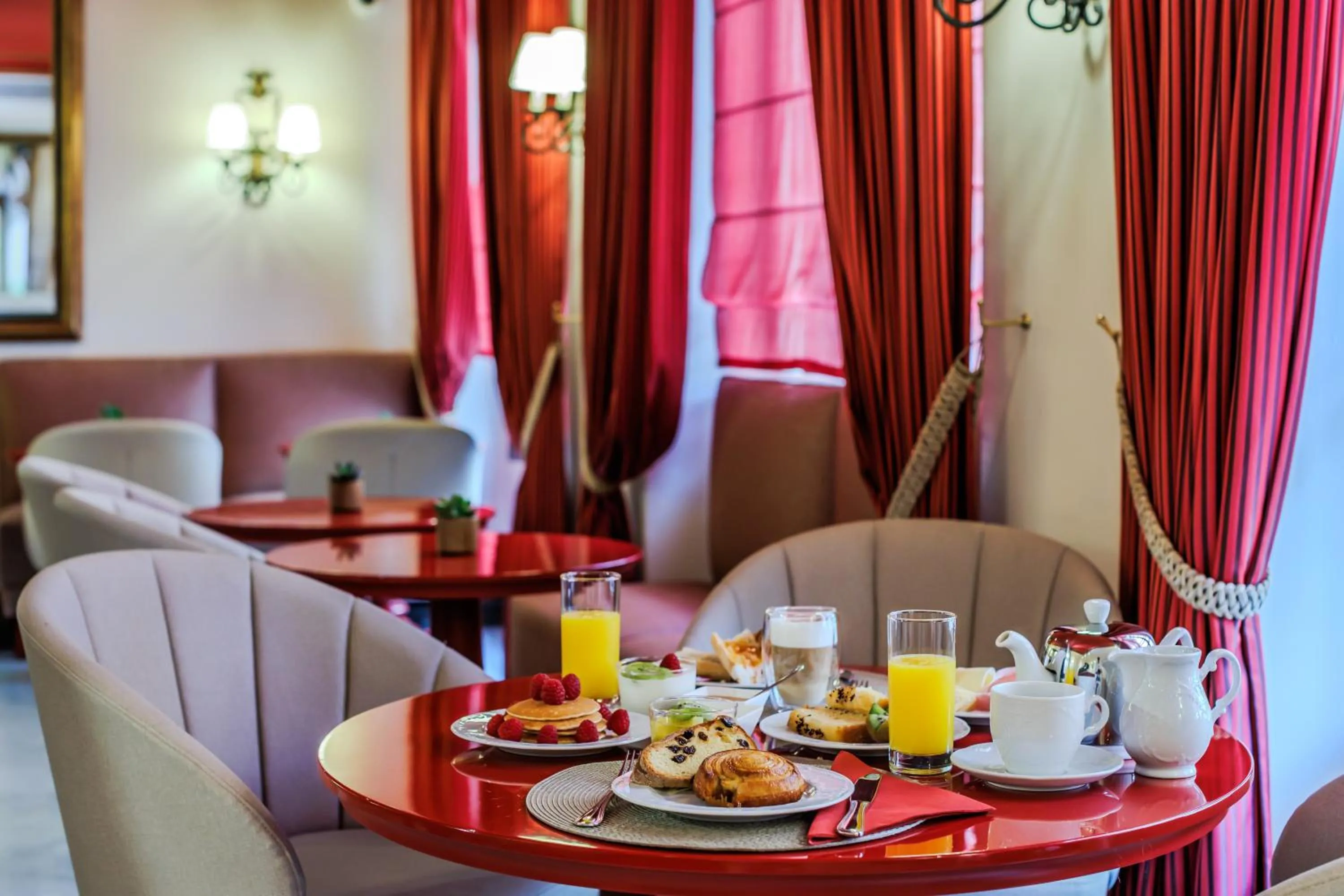 Breakfast in Le Cavendish