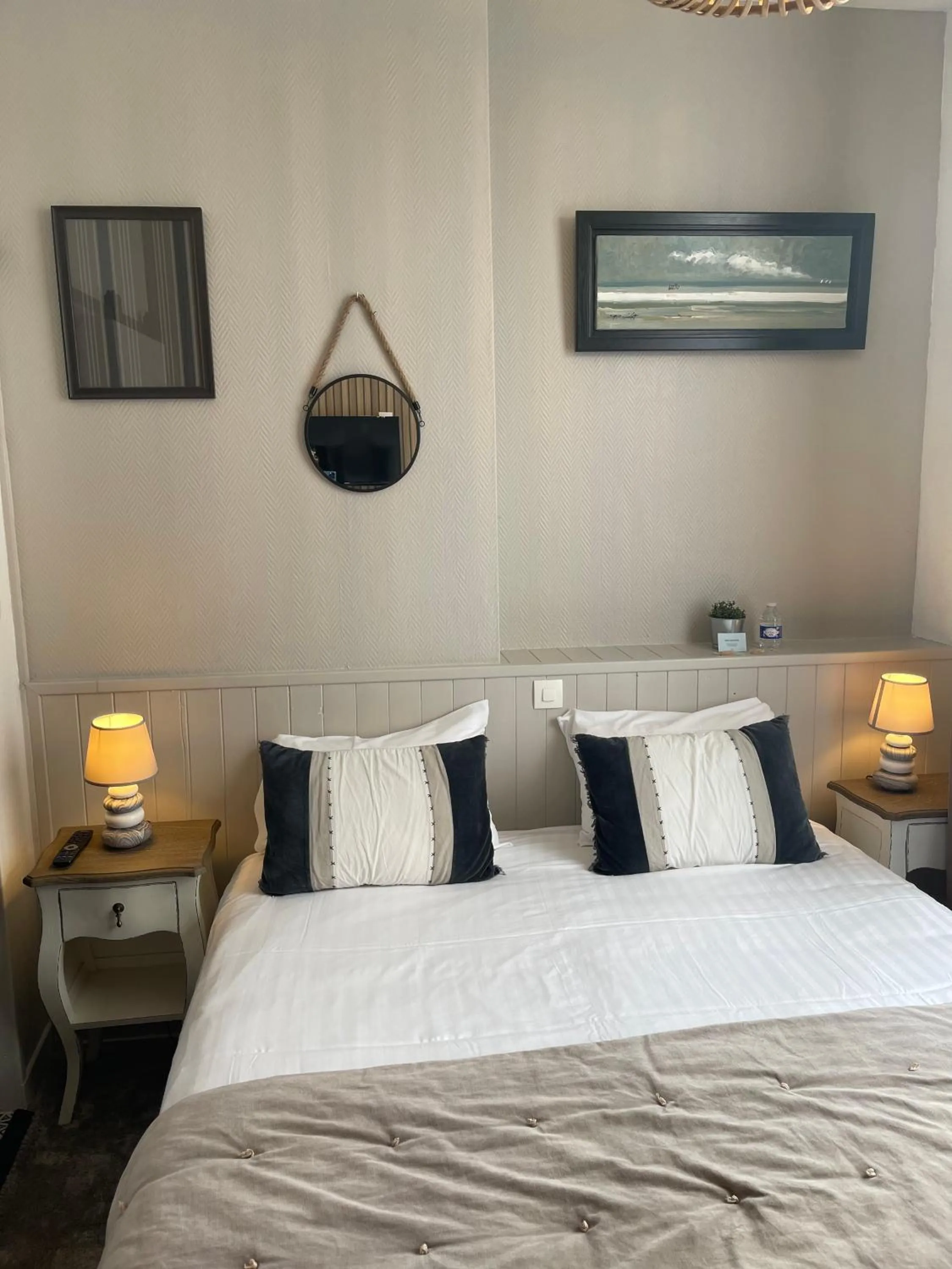 Bed in Hôtel de charme Equinoxe