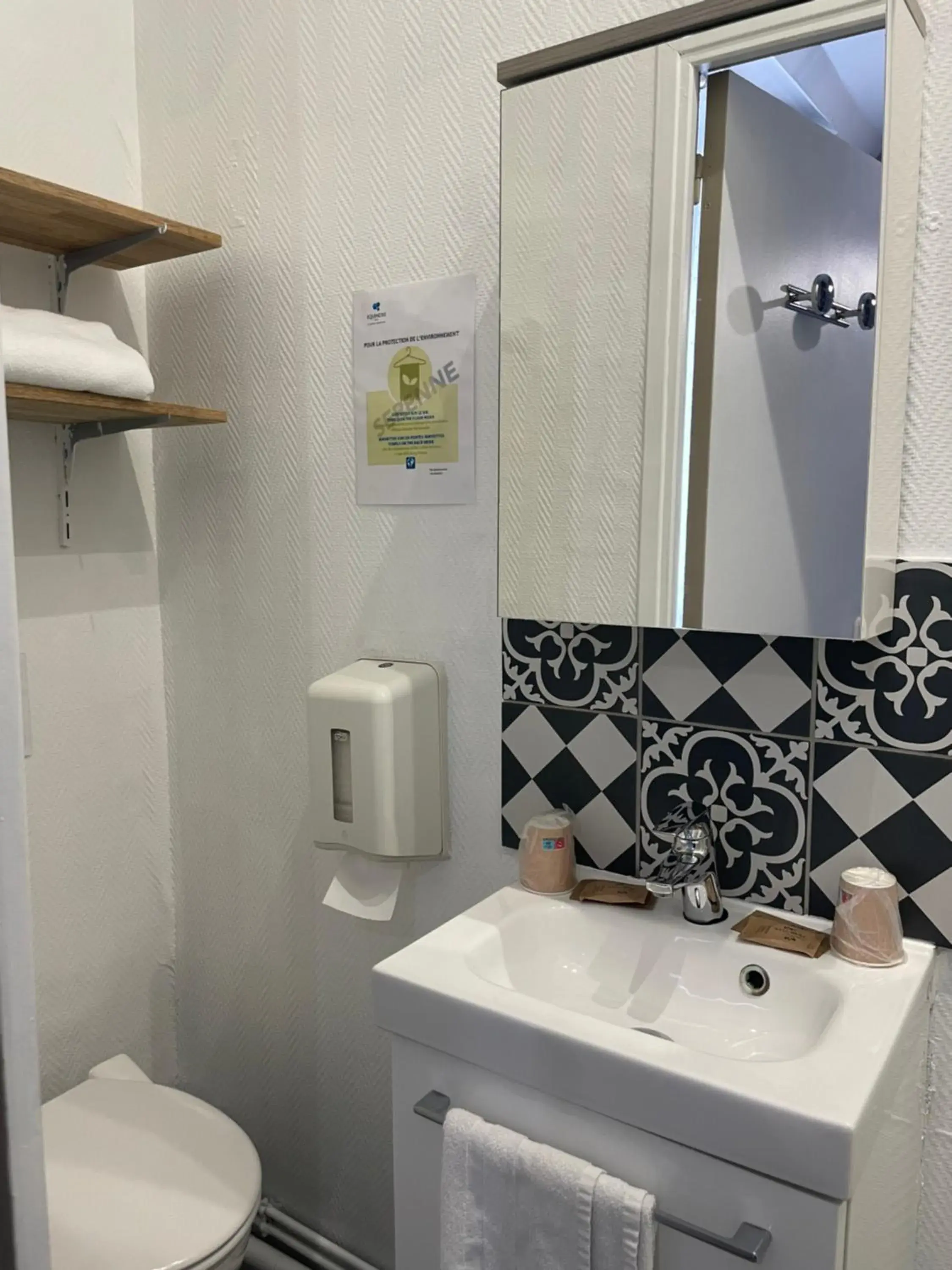 Single Room - single occupancy in Hôtel de charme Equinoxe Single Room - single occupancy in Hôtel de charme Equinoxe