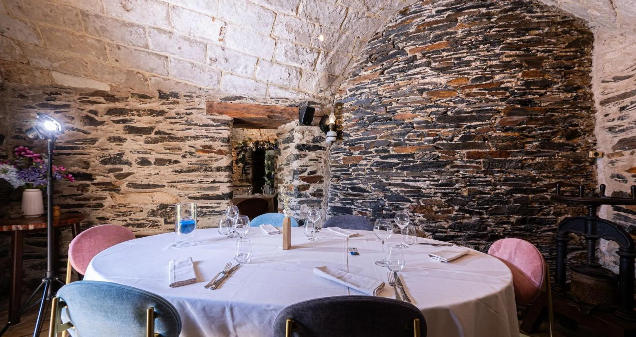 Restaurant/places to eat in Logis Hôtel Domaine du Moulin Cavier - Restaurants & Spa