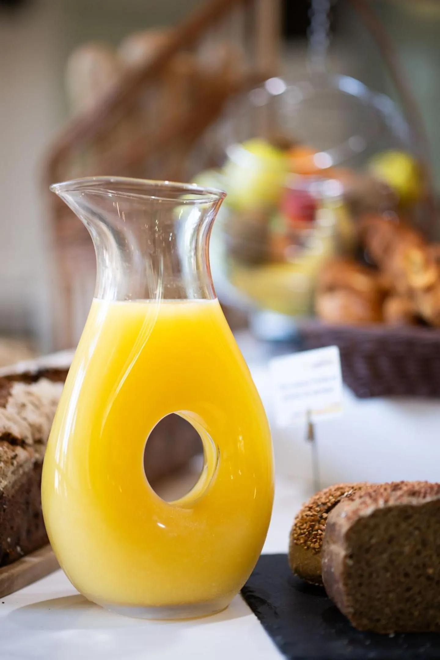 Food and drinks in Logis Hôtel Domaine du Moulin Cavier - Restaurants & Spa