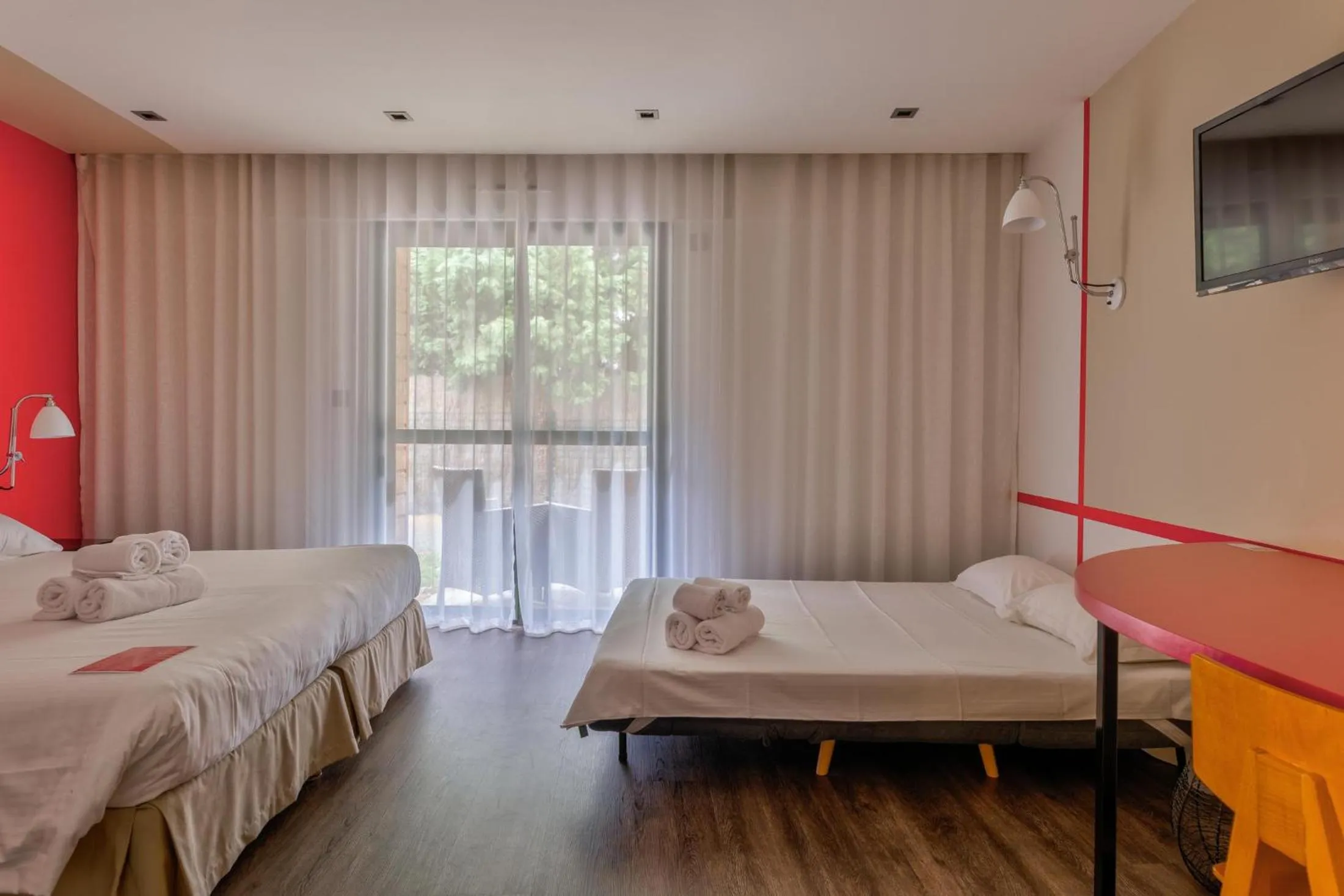 Photo of the whole room, Bed in Logis Hôtel Domaine du Moulin Cavier - Restaurants & Spa