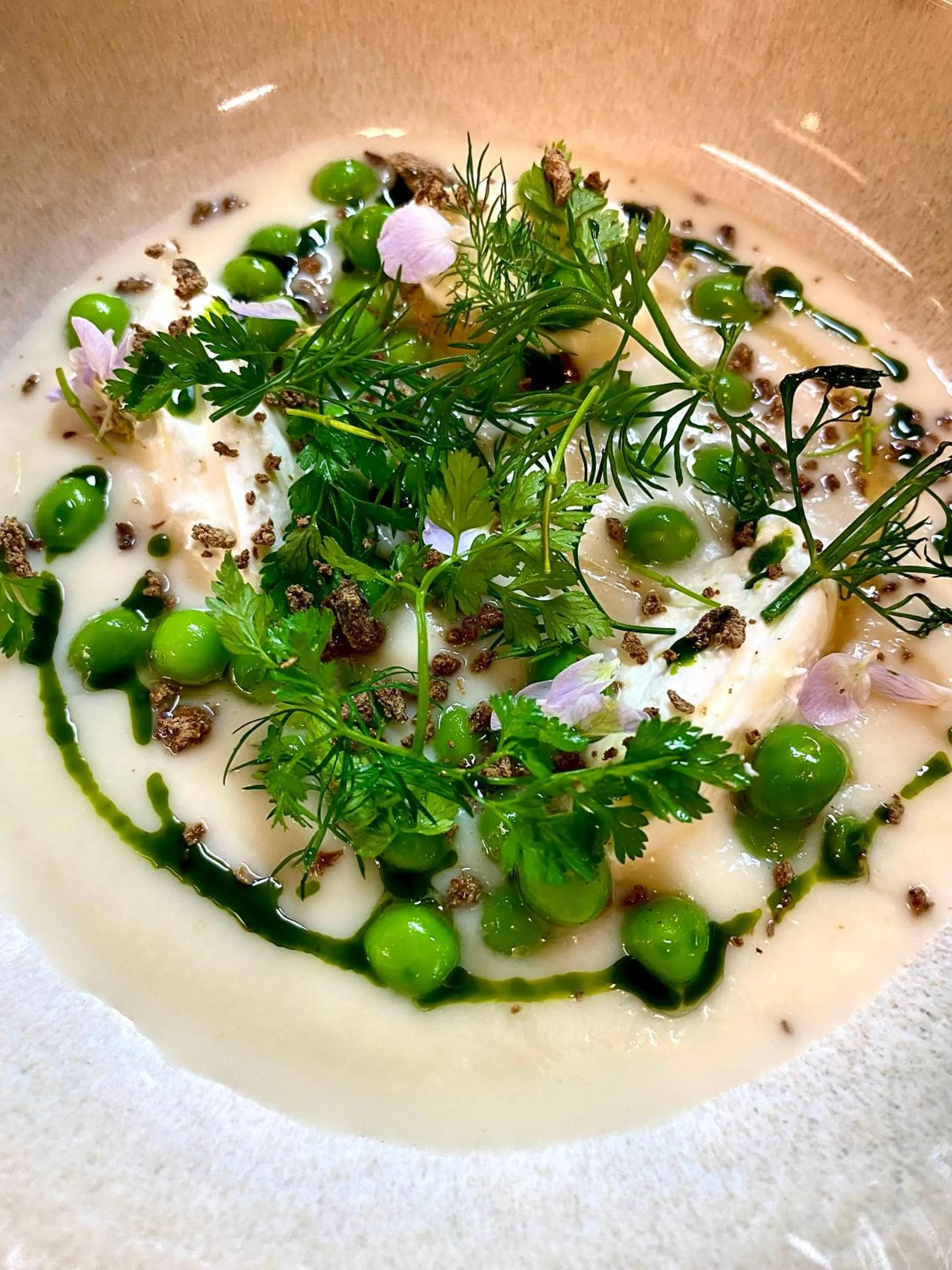 Food and drinks in Logis Hôtel & Restaurant Le Cheval Blanc et Clovis