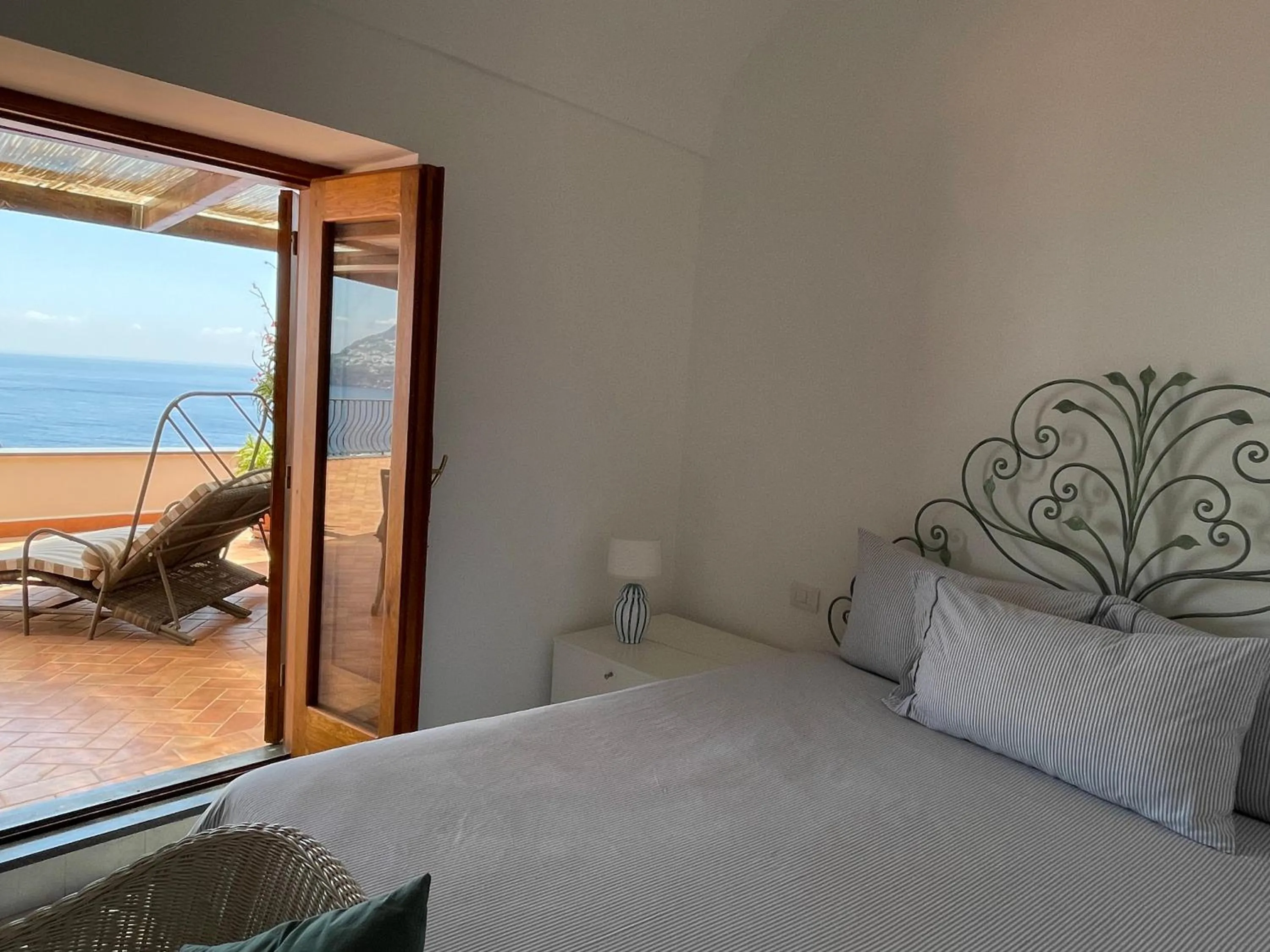 Bed in Suite Antimo - Casa Scibetta