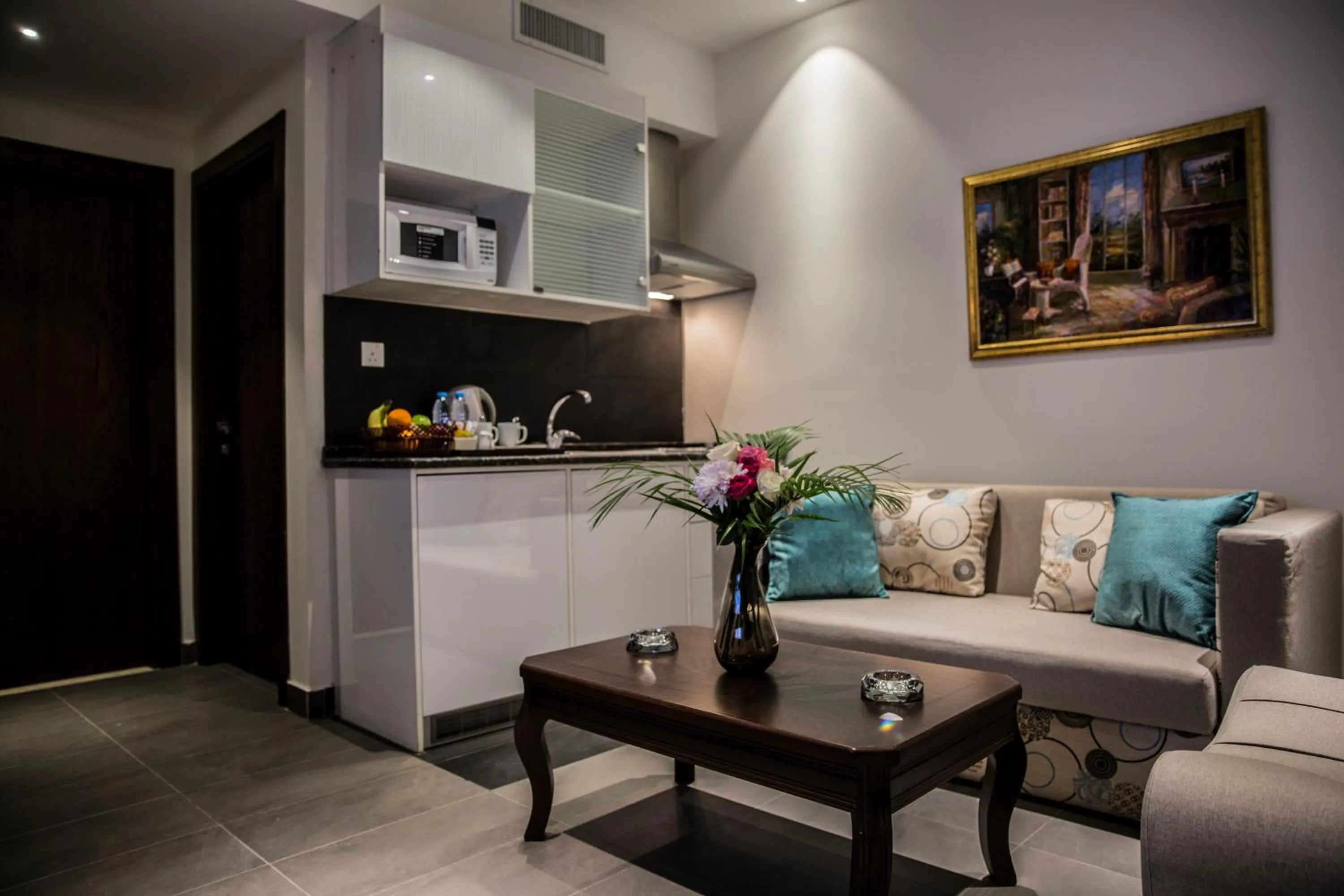 Kitchen or kitchenette in Naylover Hotel Suites