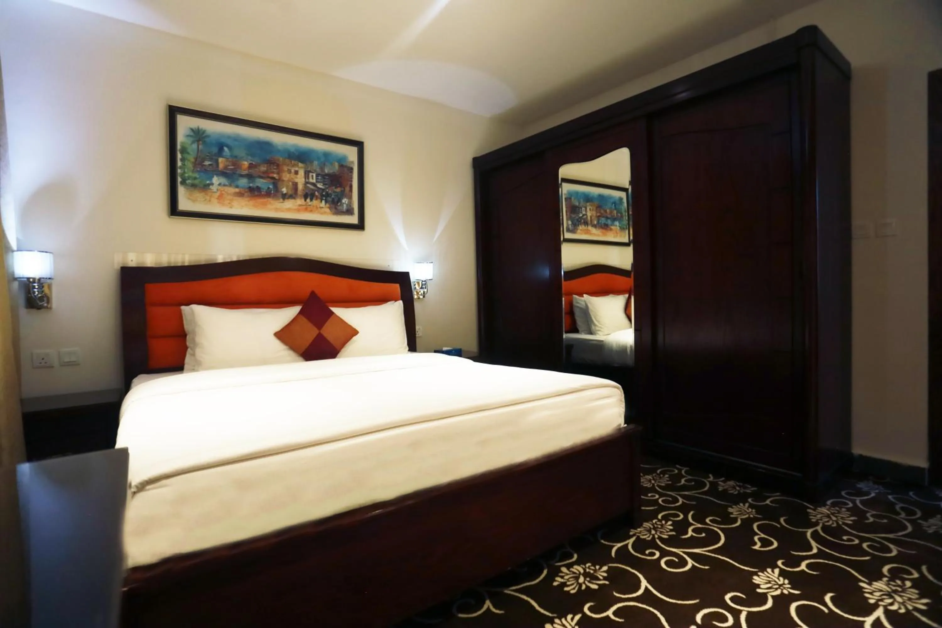 Bedroom, Bed in Naylover Hotel Suites