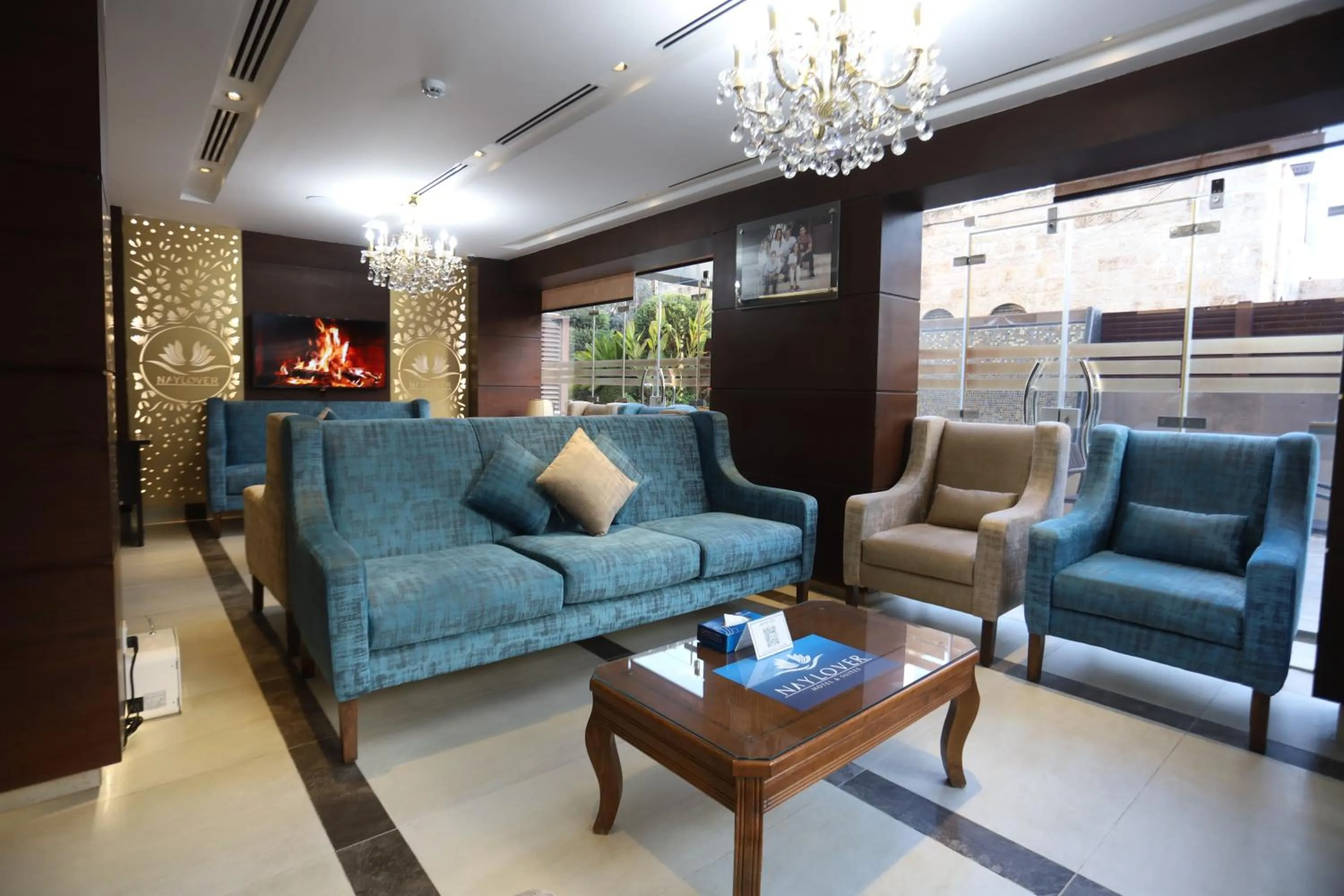 Lobby or reception in Naylover Hotel Suites