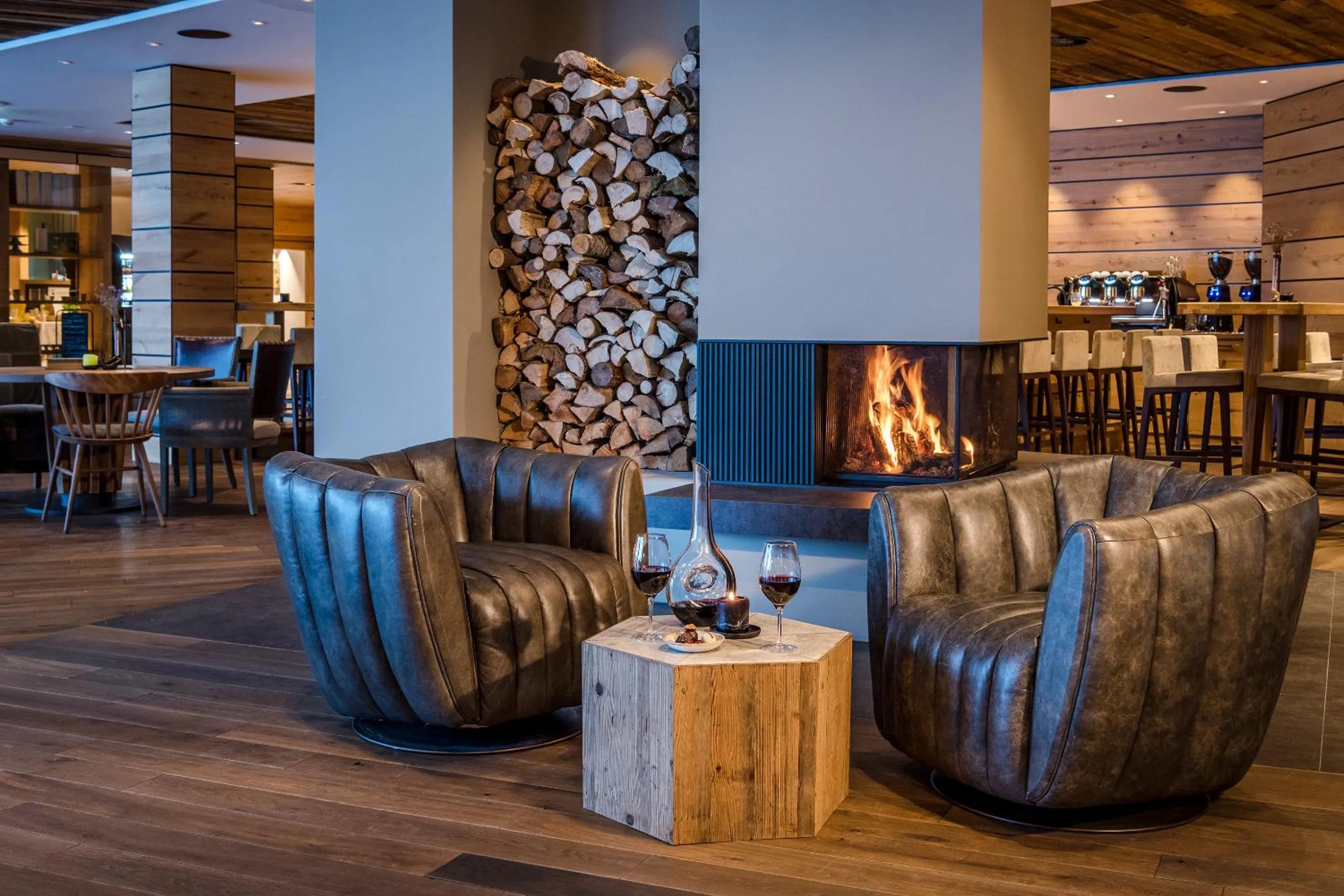 Restaurant/places to eat in Kaiserlodge