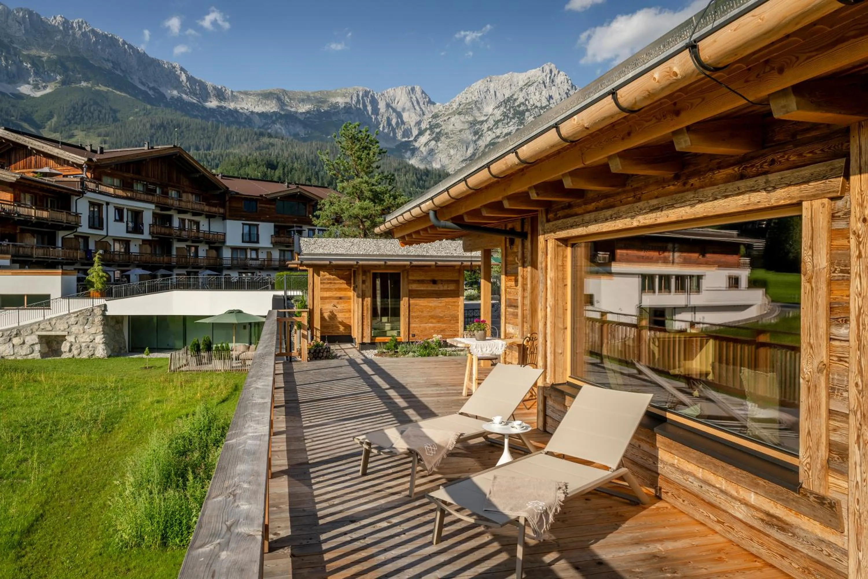 Property building in Kaiserlodge