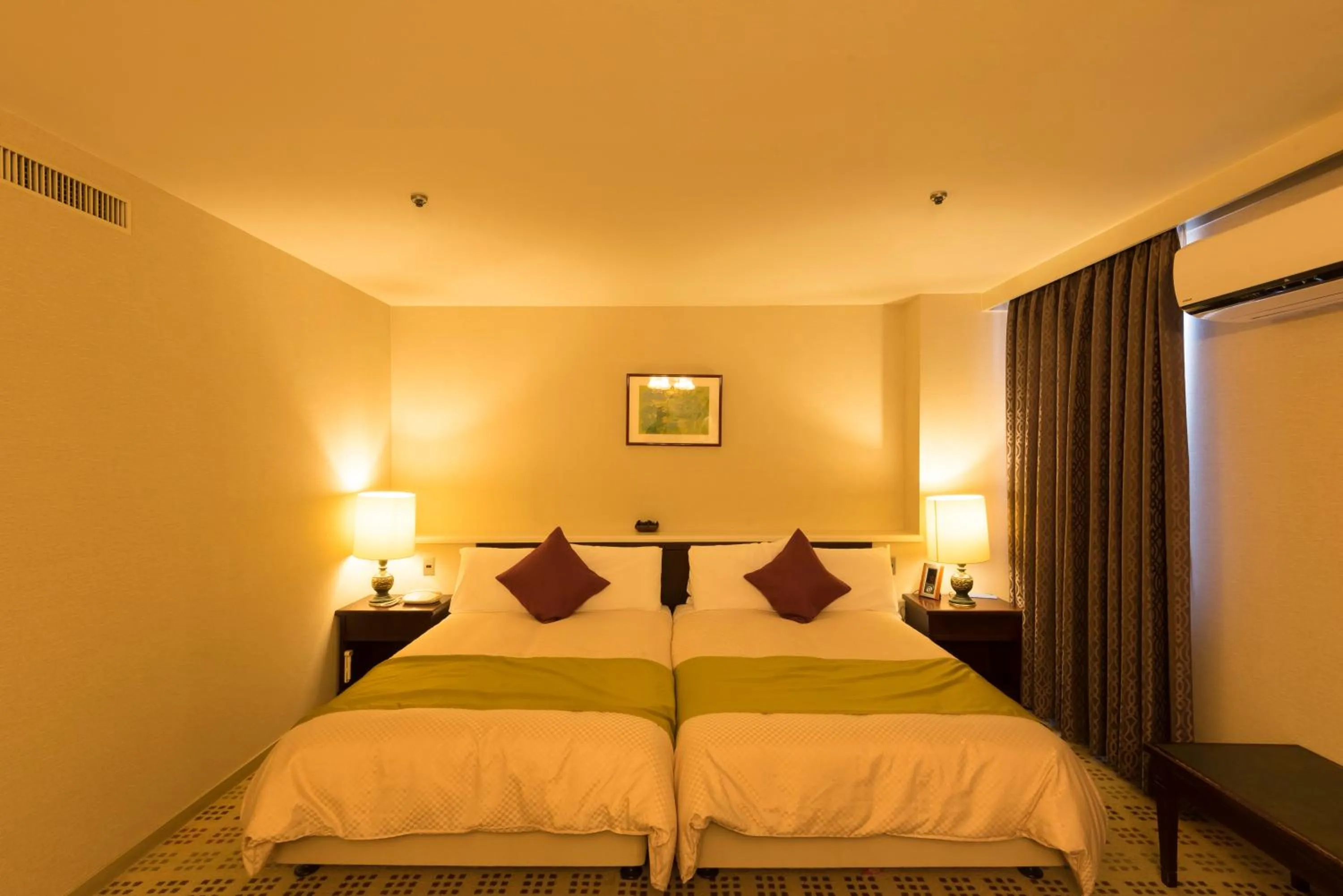 Bed in Sky Hotel Uozu