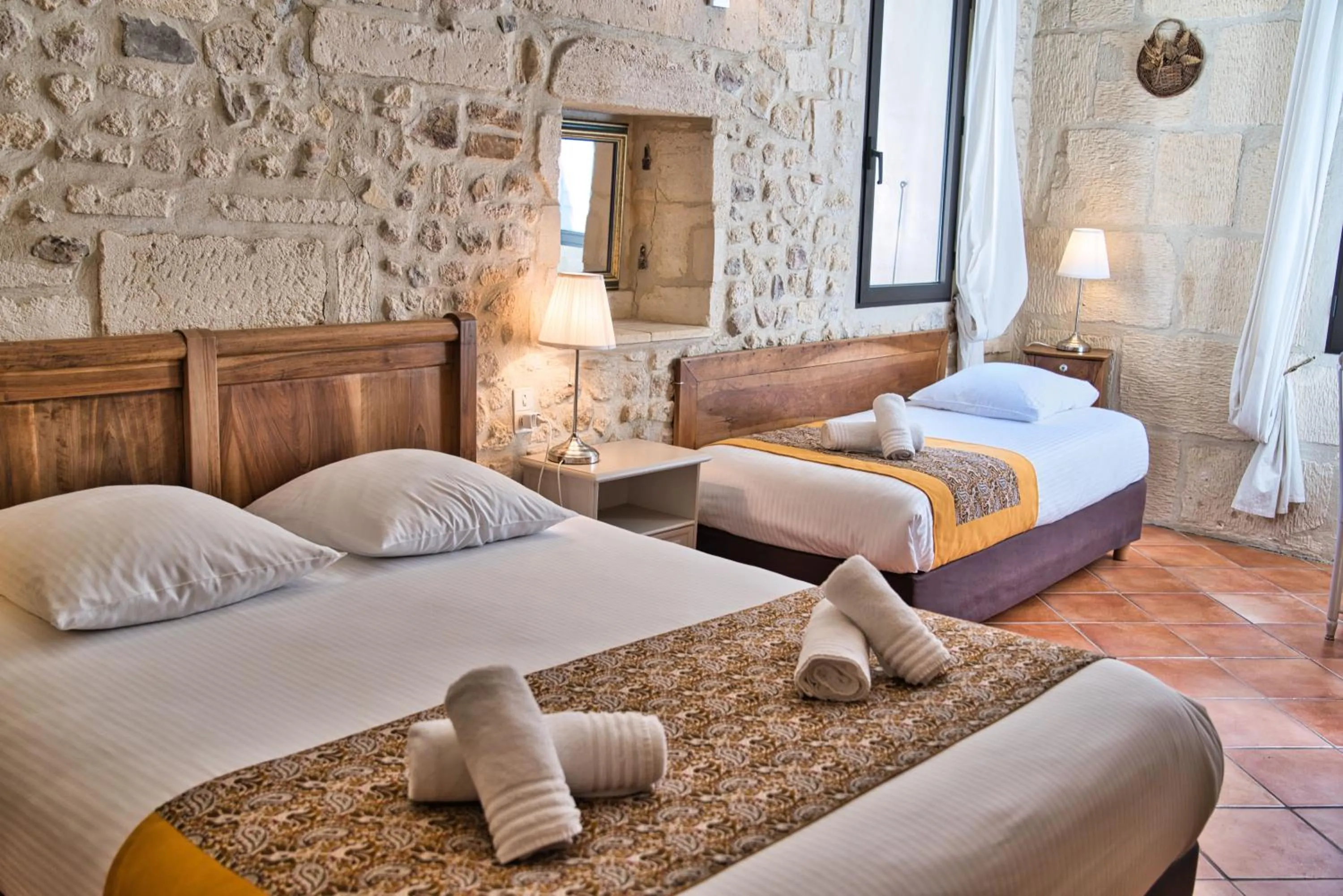 Bed in Hôtel La Muette