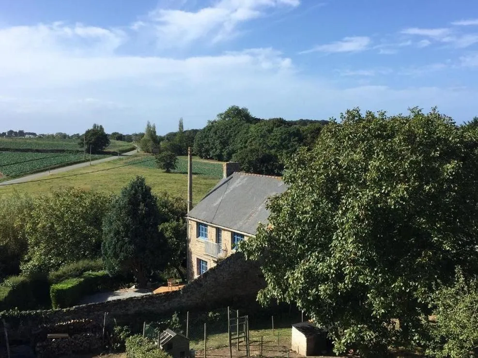 Property building in La Petite Ville Aze