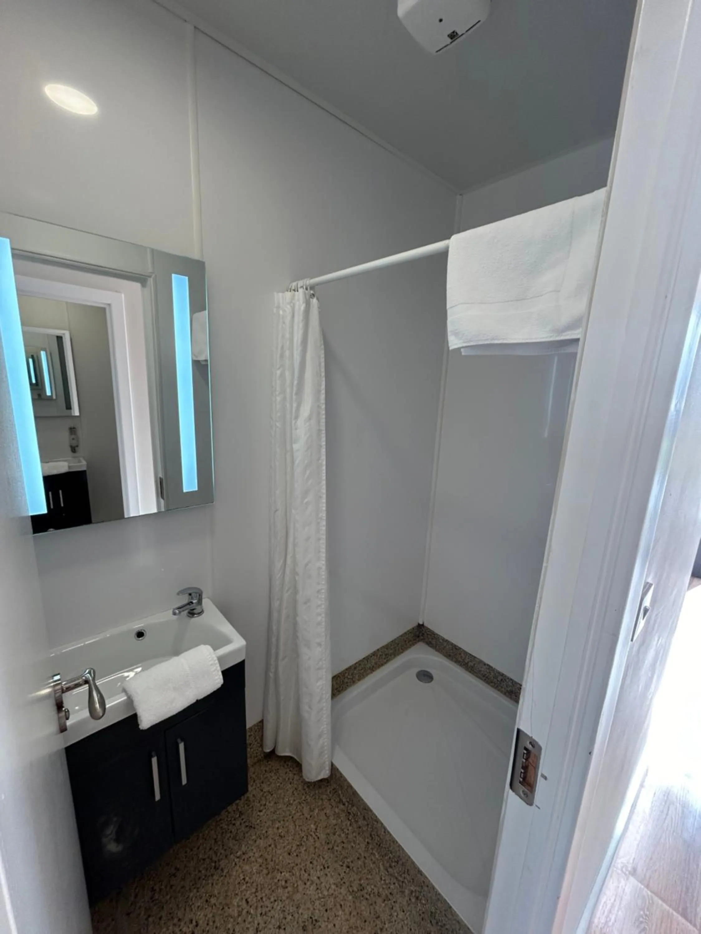 Shower in Aran Islands Camping & Glamping