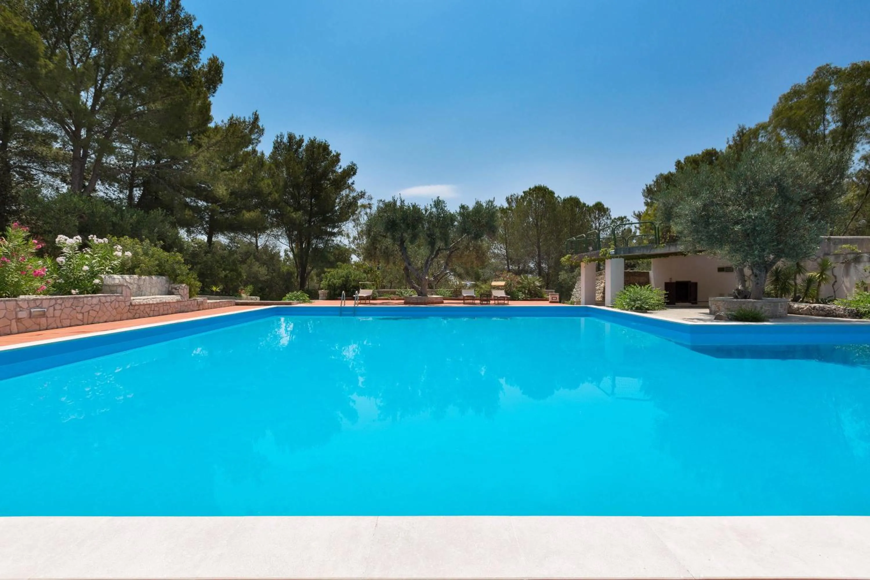 Masseria Colosso by BarbarHouse