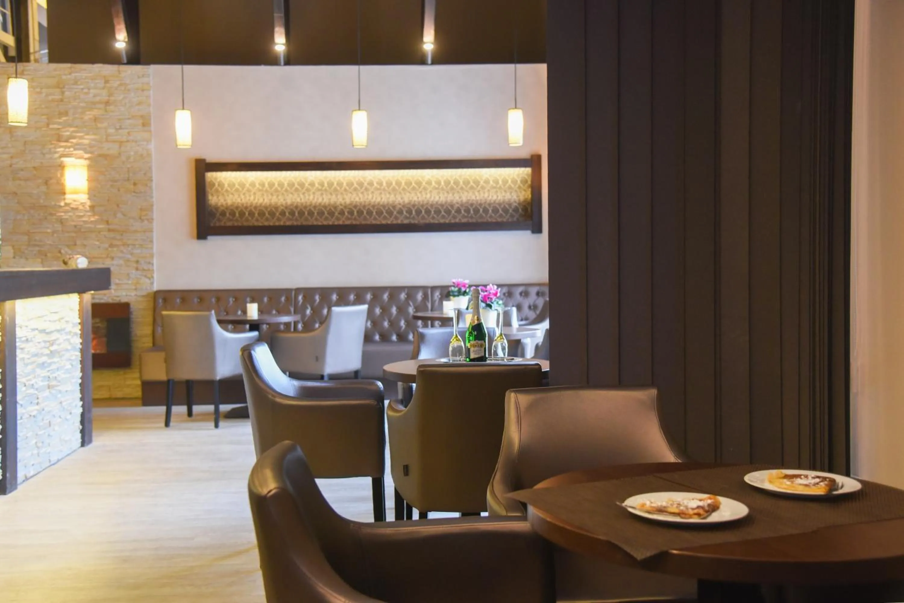 Lounge or bar in Oázis Wellness Panzio