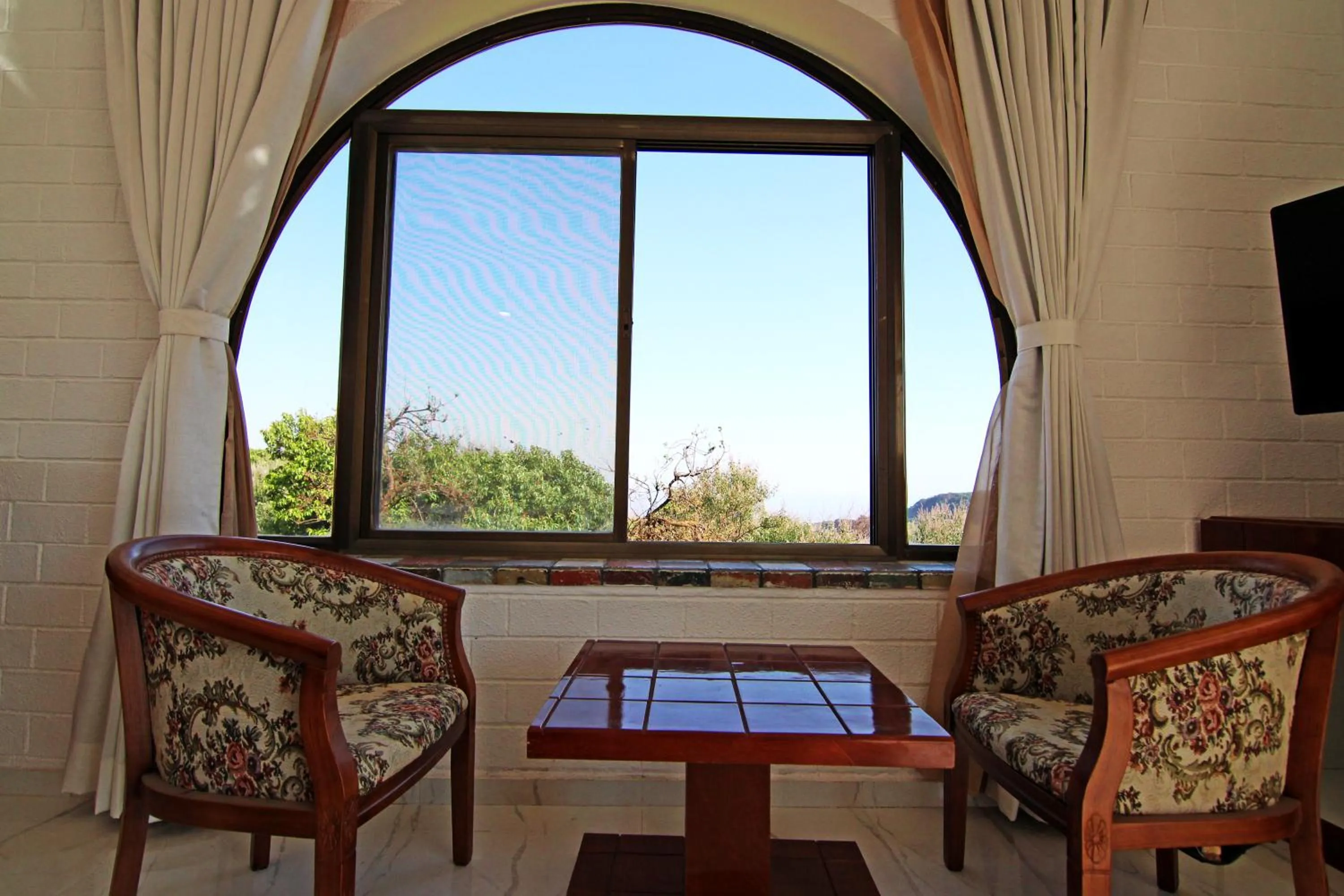 Seating area in Forest County Resort Mahabaleshwar