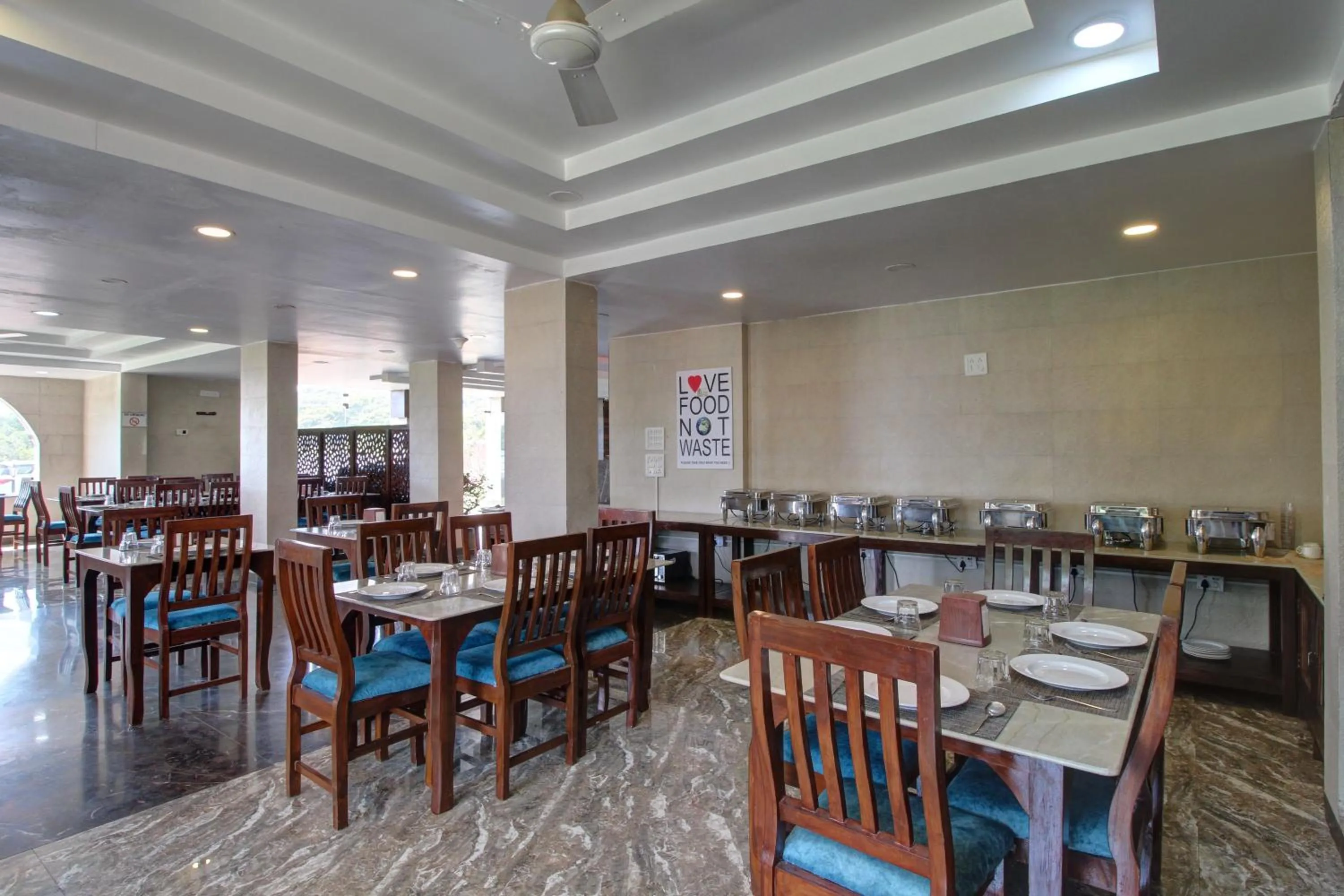 Restaurant/places to eat in Forest County Resort Mahabaleshwar