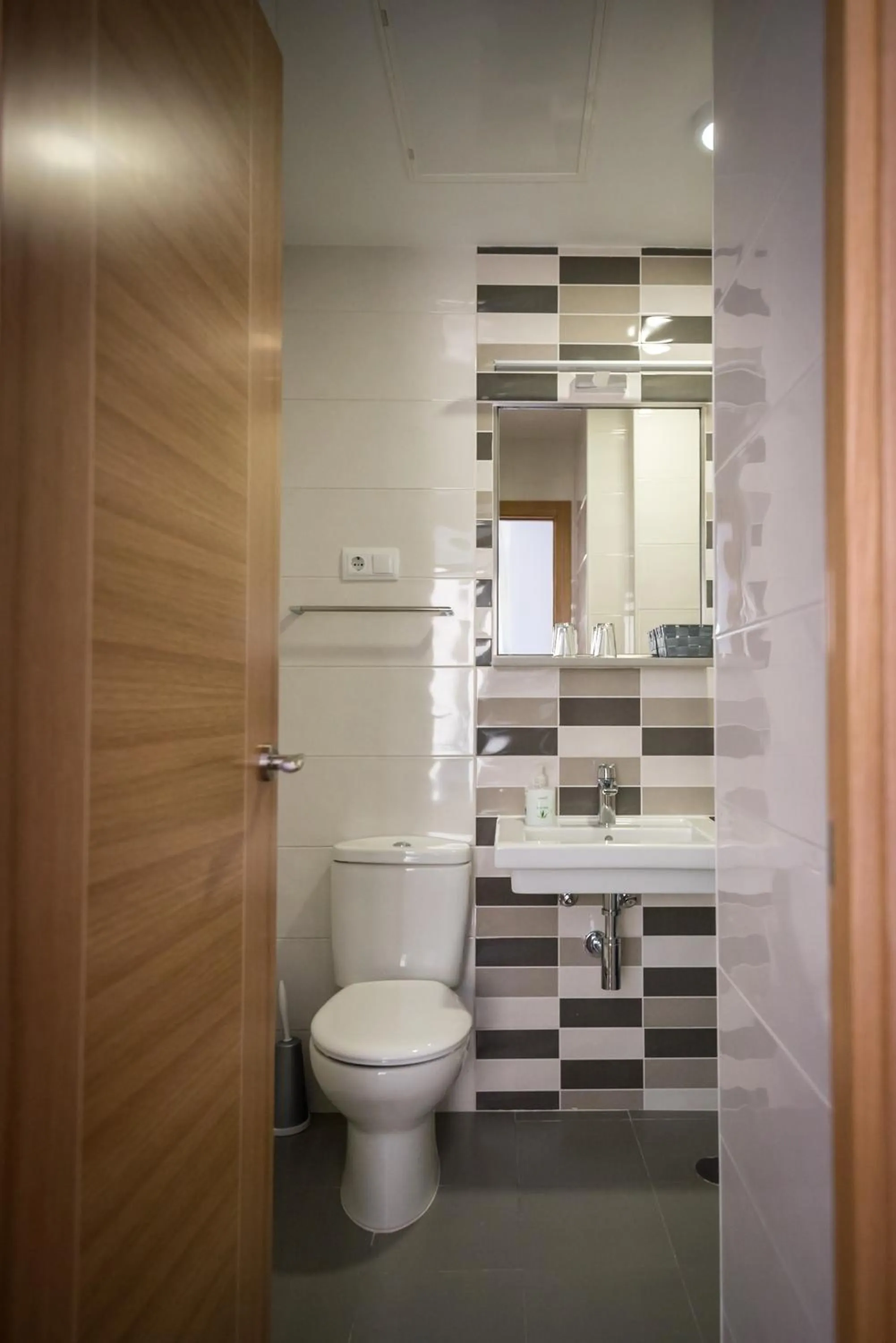 Bathroom in Hostal Carracedo