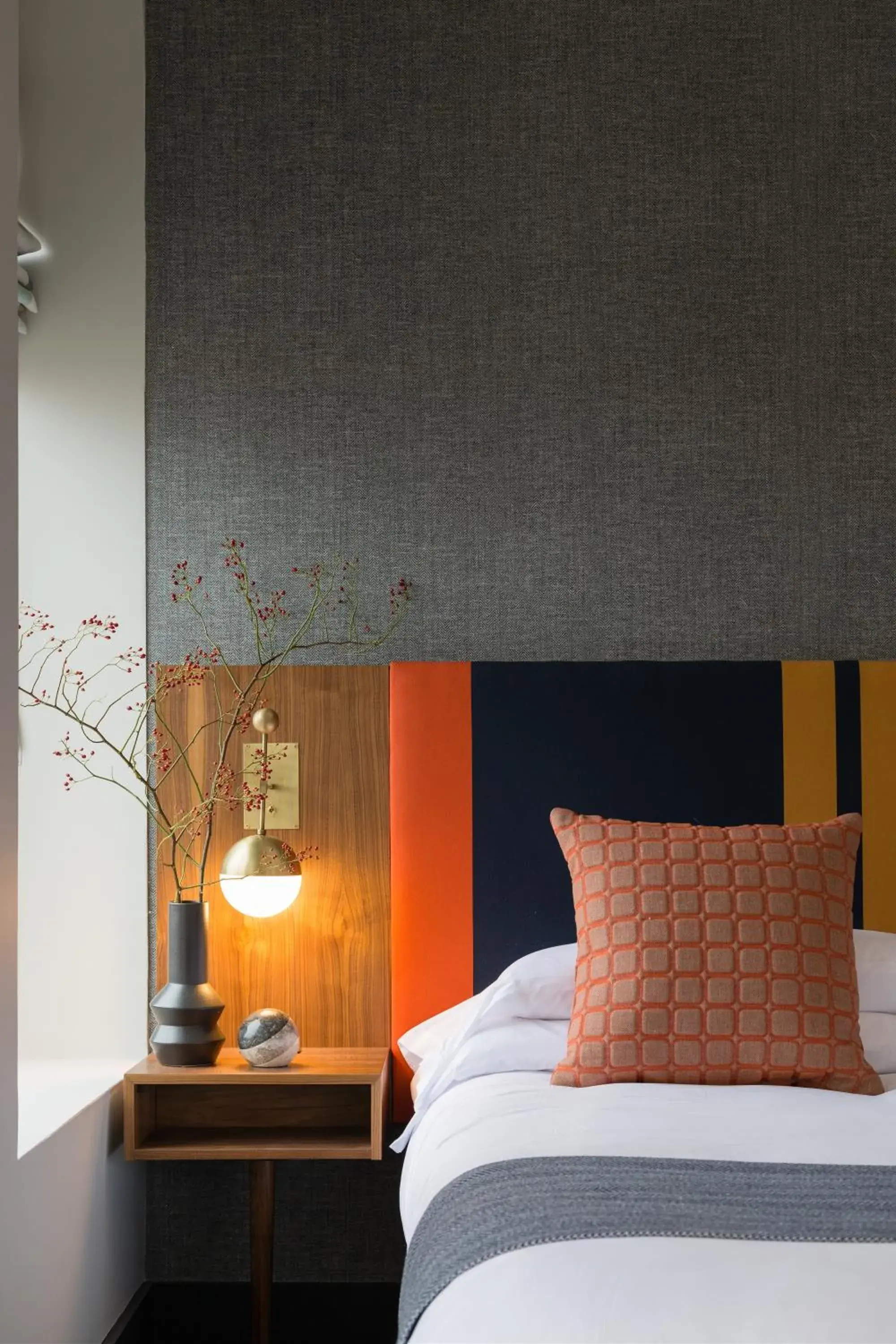 King in The Hotel Salem King in The Hotel Salem