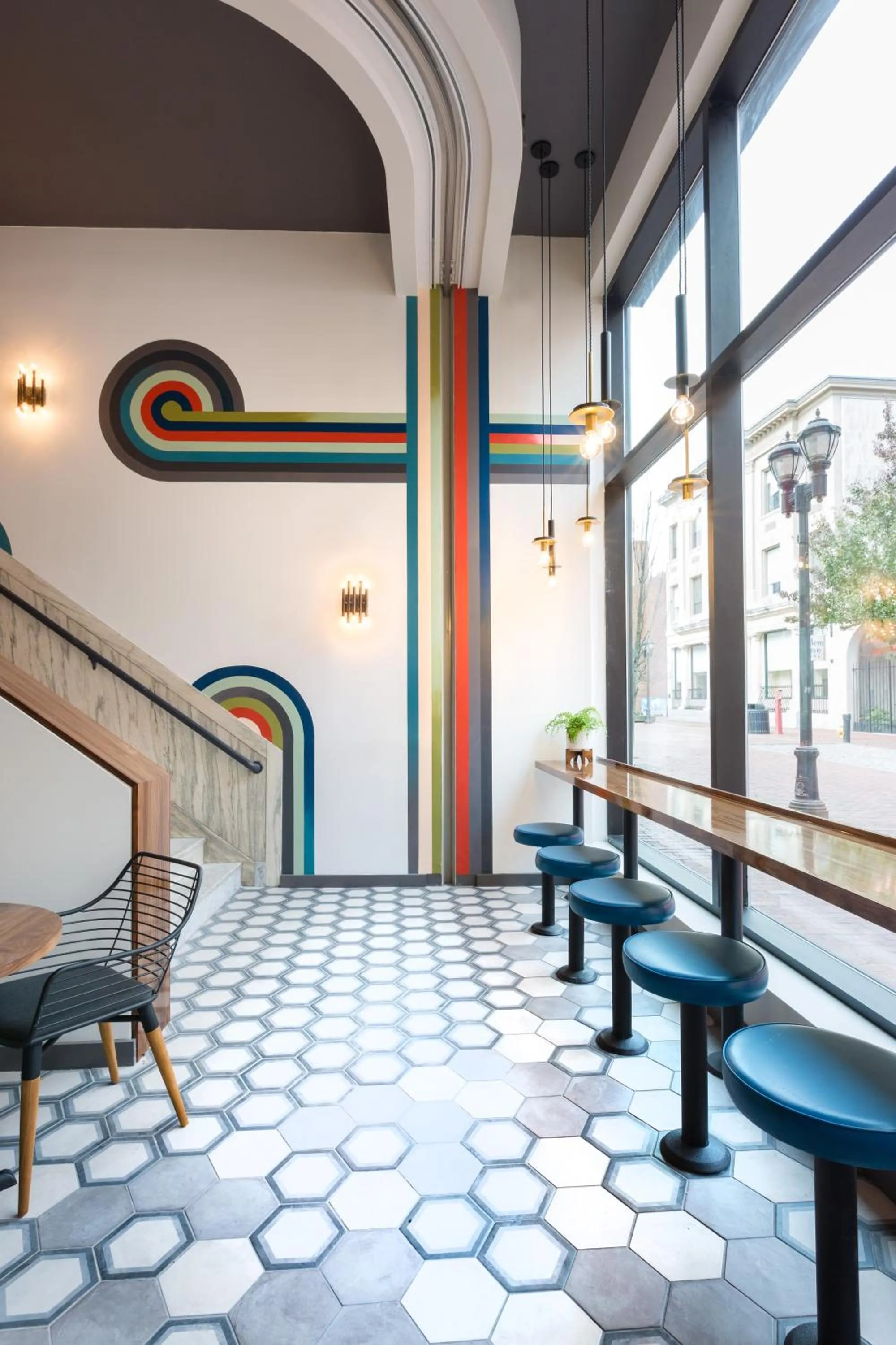 Restaurant/places to eat in The Hotel Salem