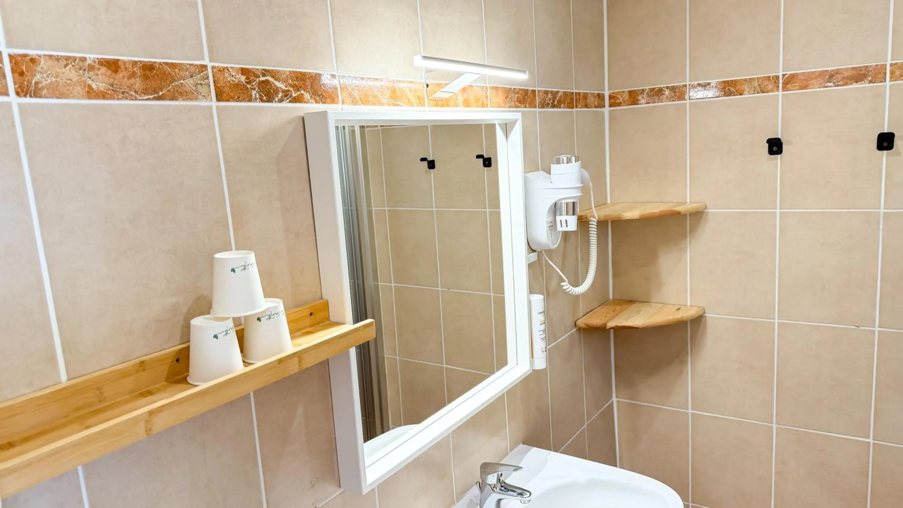 Bathroom in Hotel Les Rocailles