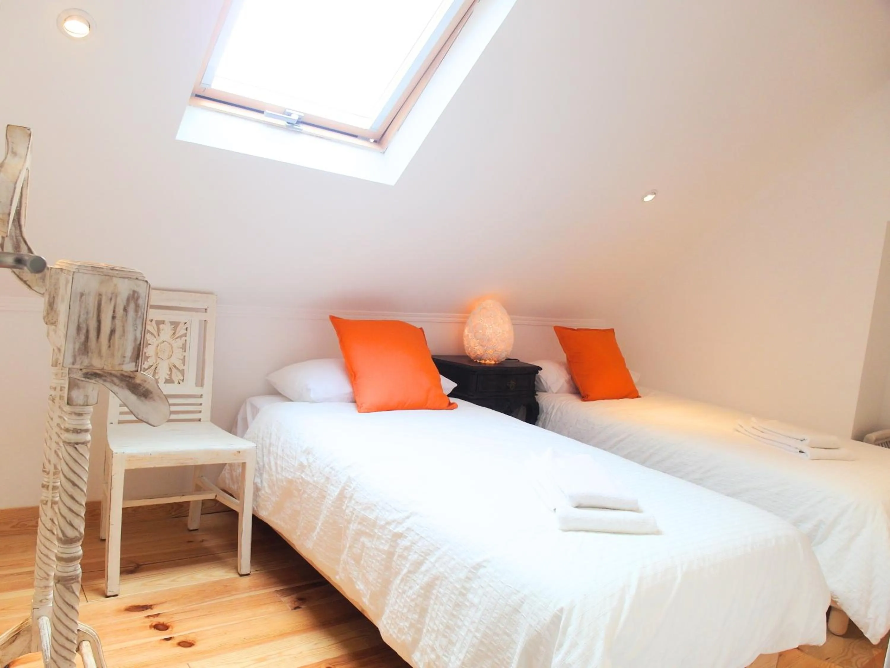 Bed in AlfamaSweethome 1