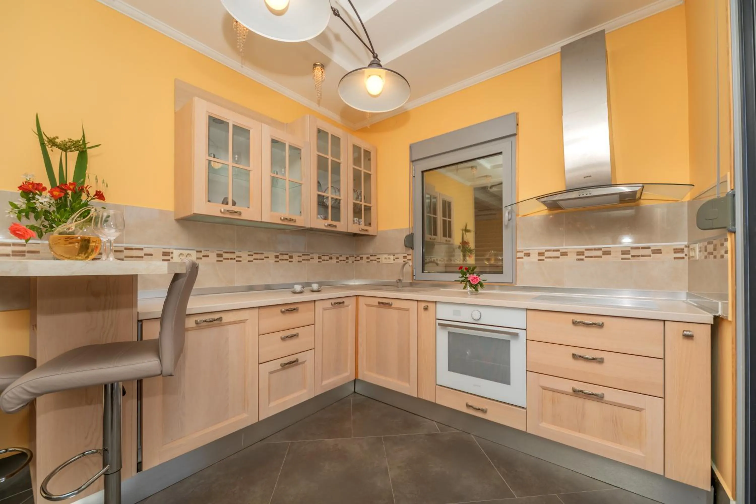 Kitchen or kitchenette in Villa Montenegrina