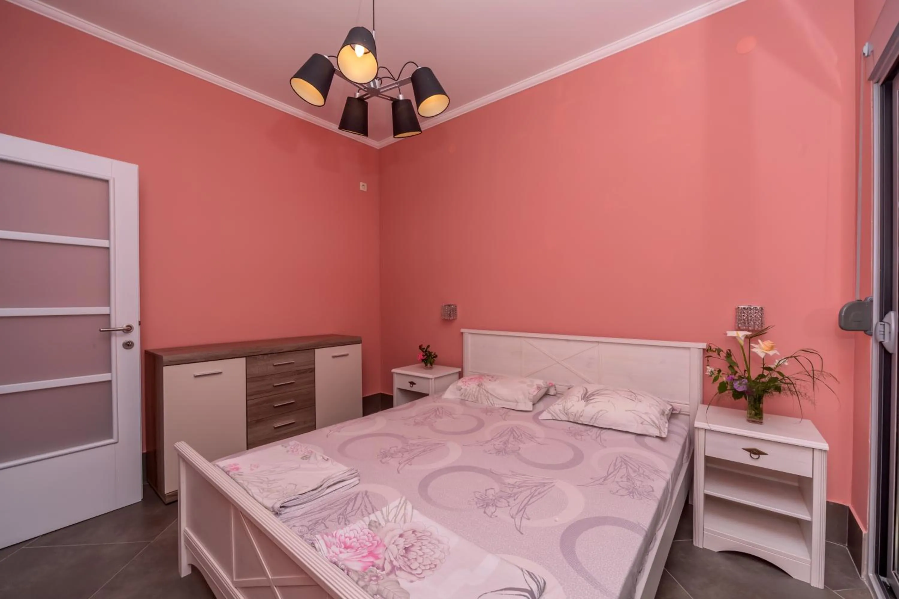 Bedroom, Bed in Villa Montenegrina