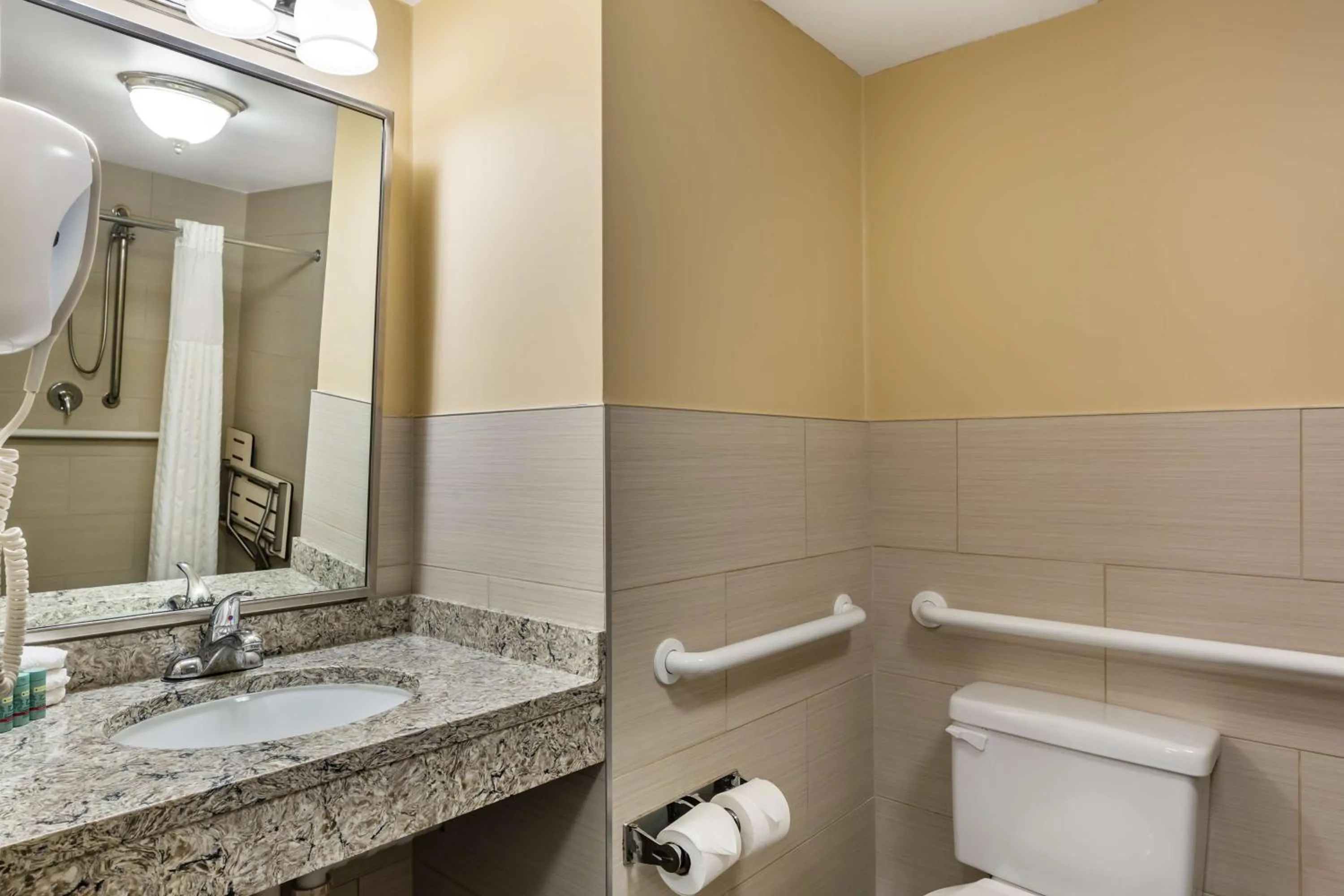 Bathroom in Best Western Braintree Inn