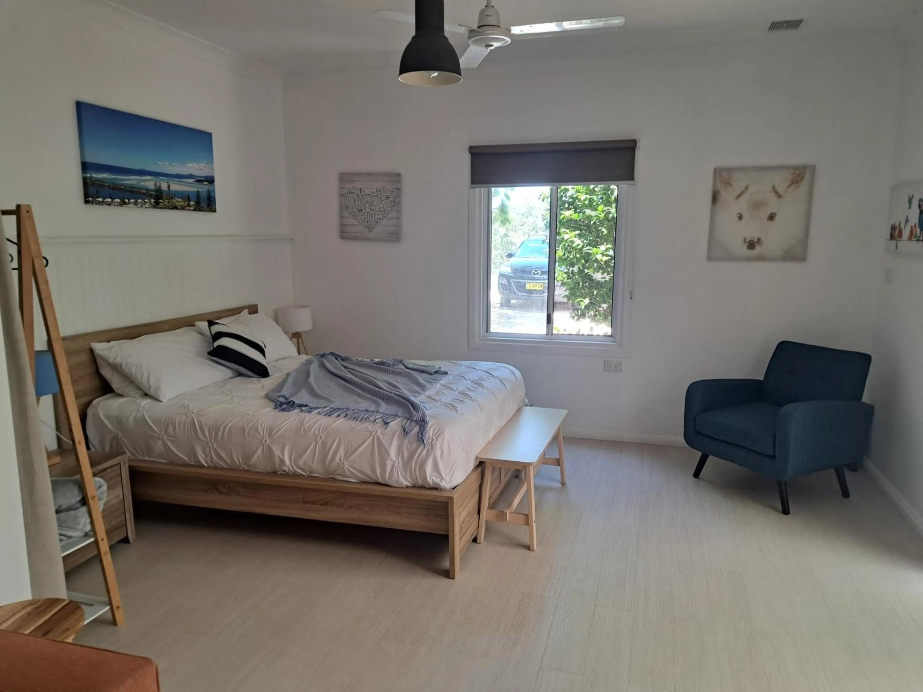 Bed in Forest view bungalow