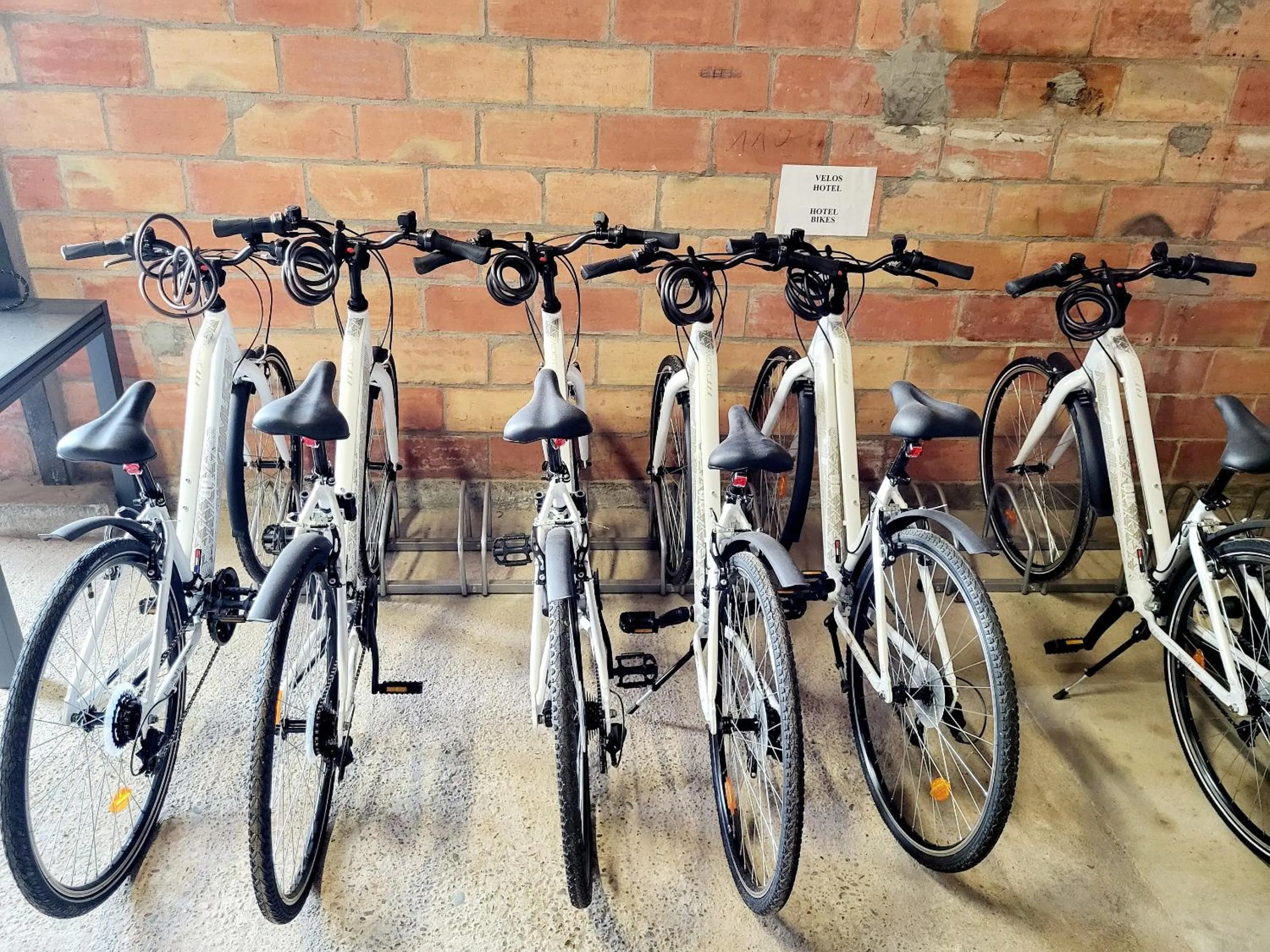 Cycling in Citotel Hôtel Le Capricorne