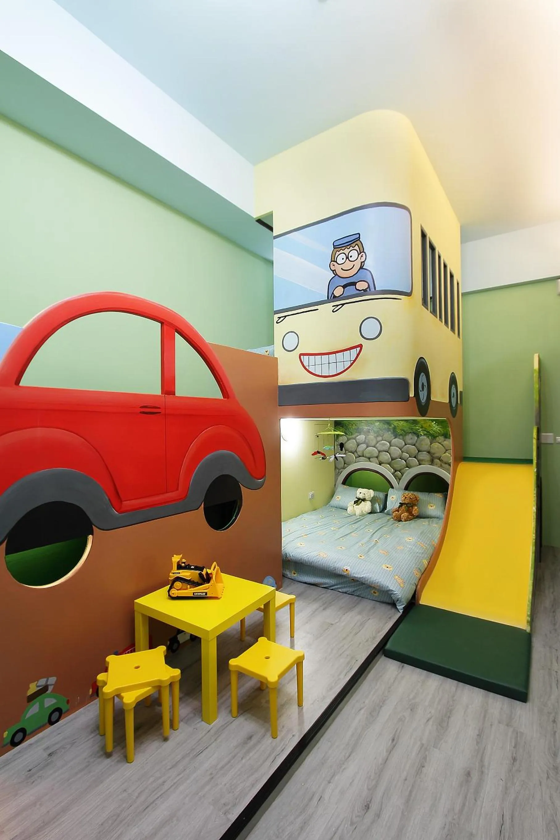 bunk bed in Jack Castle